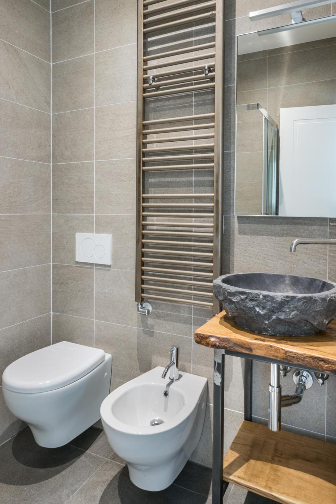 Double Room with Private Bathroom - Photo 3