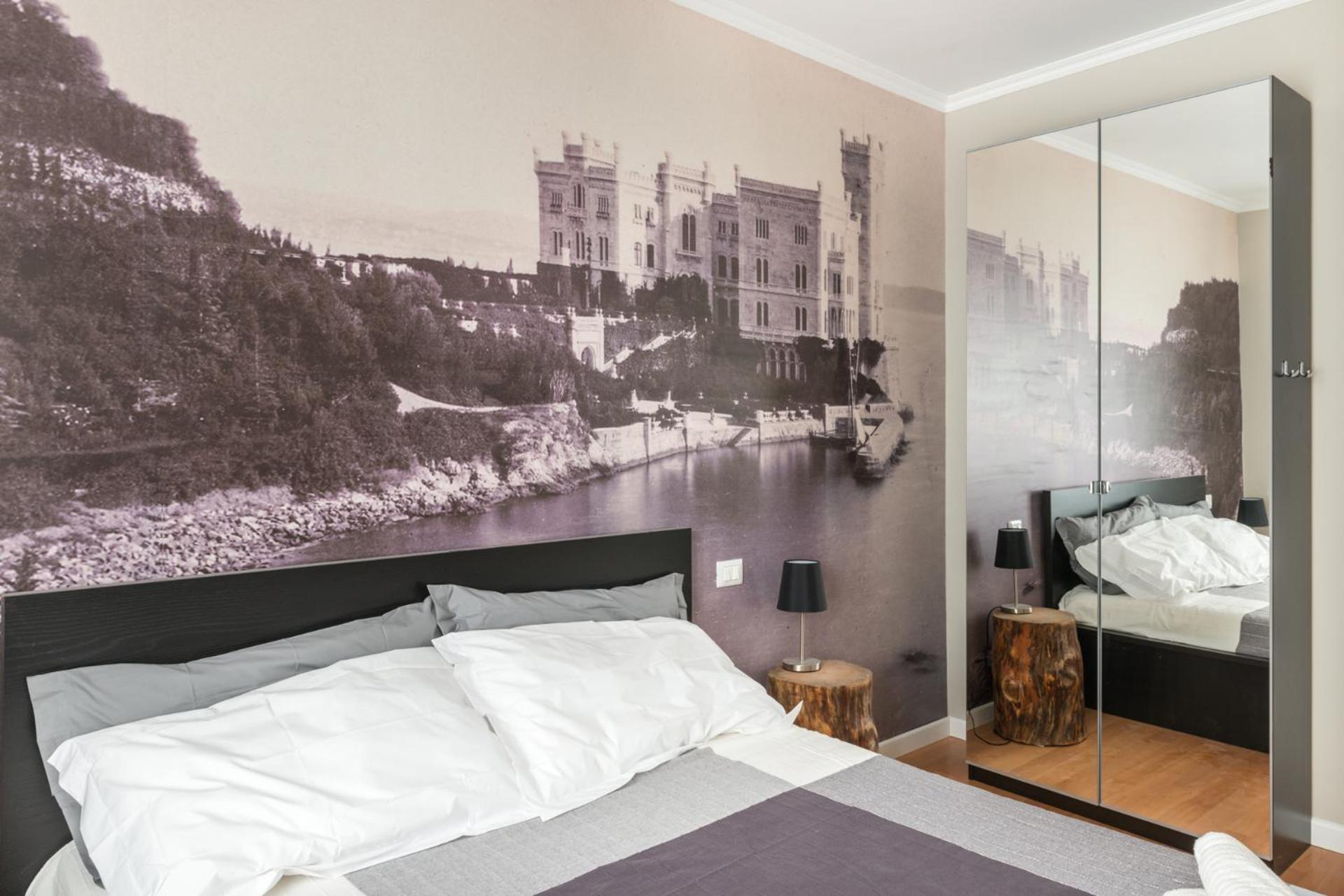Double Room with Private Bathroom - Photo 9
