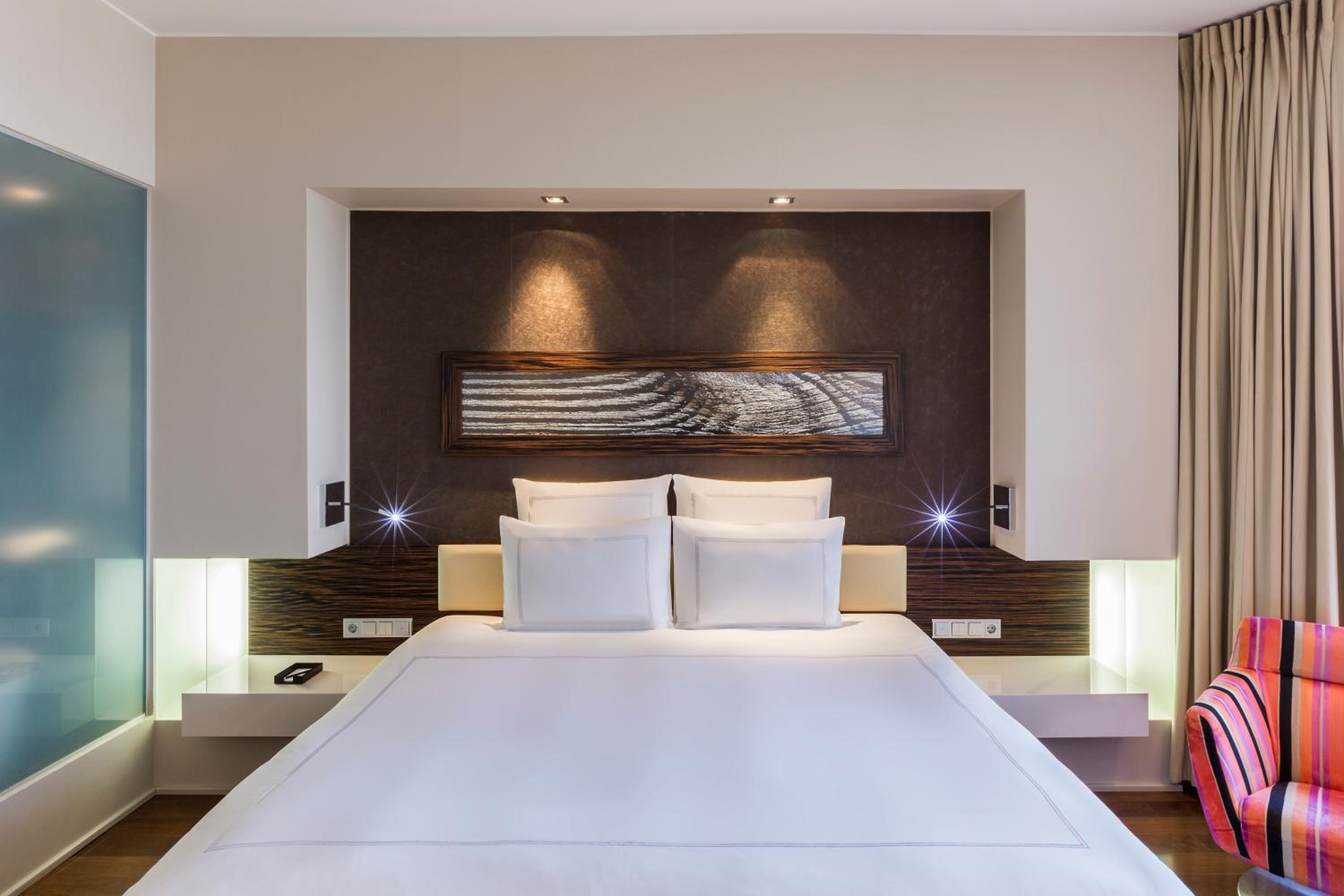 Swiss Advantage King Room  - Photo 6