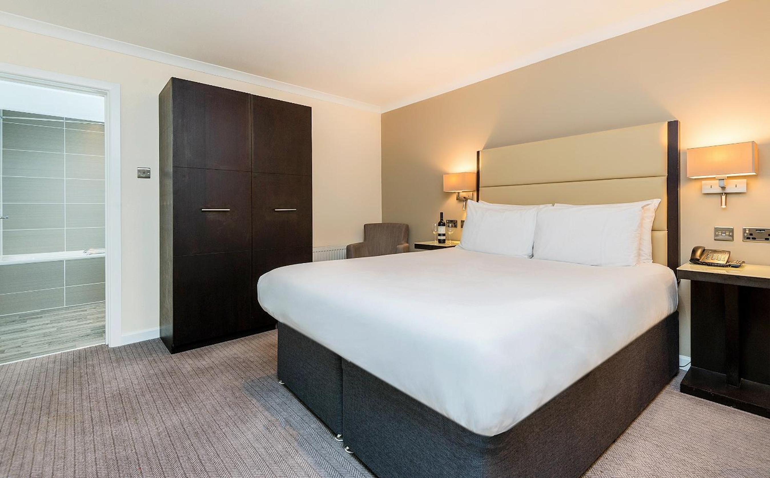 Double Room - Photo 2