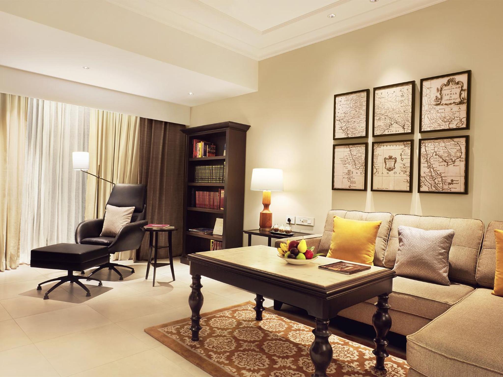 Executive Suite With Two Way Airport Transfers and More Executive Suite With Two Way Airport Transfers and More