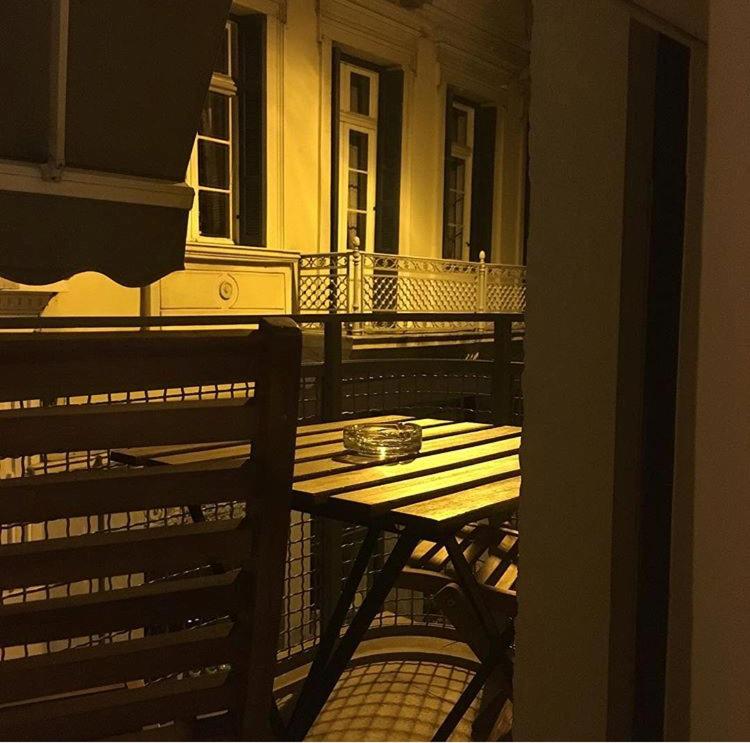 Studio Apartment with Balcony