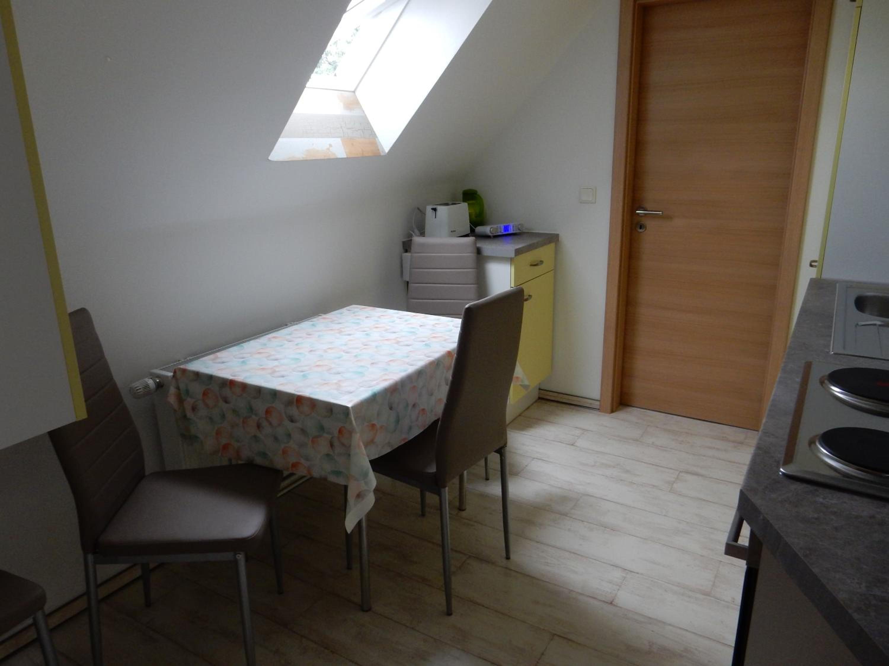 One-Bedroom Apartment - Photo 11