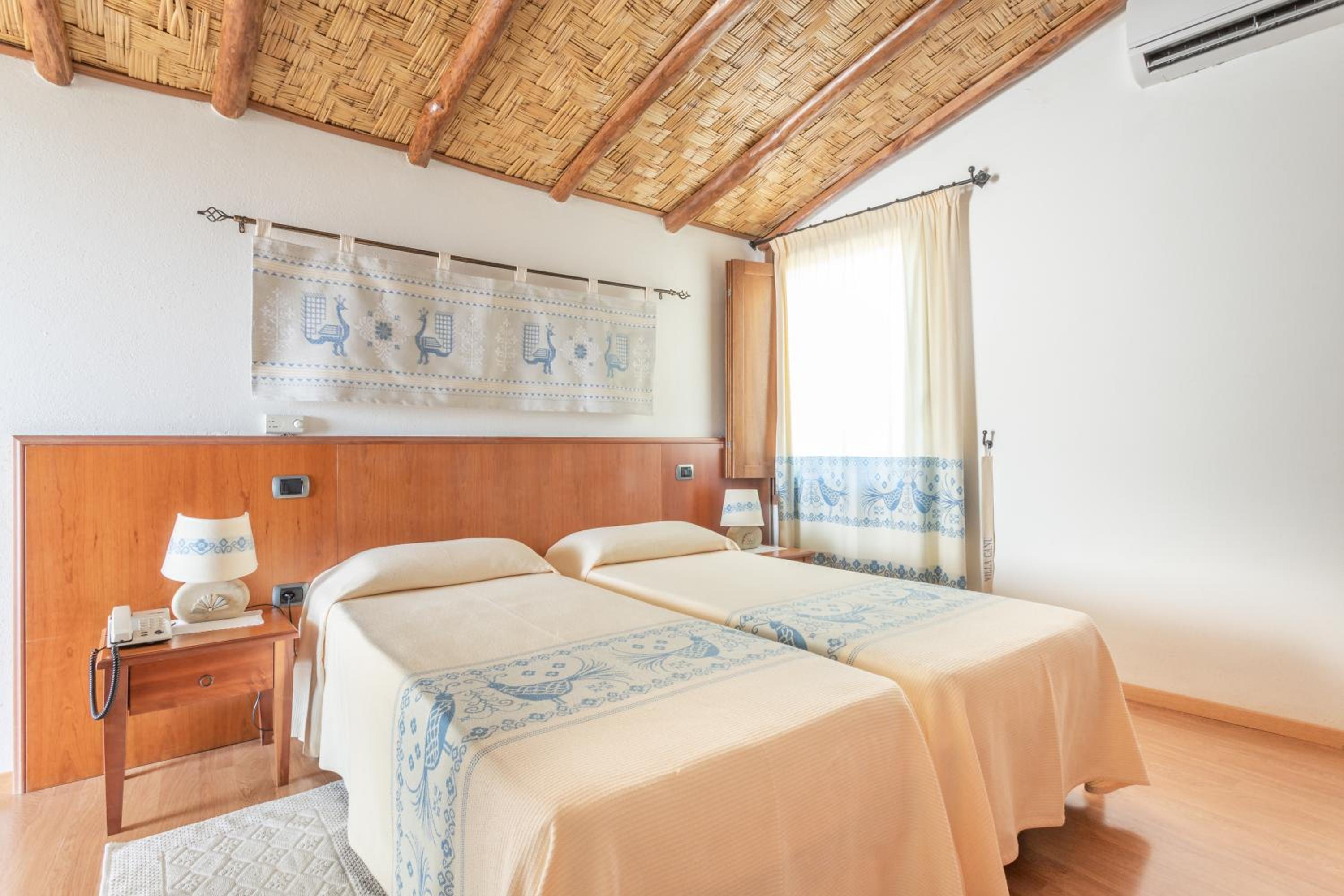 Double or Twin Room photo 3