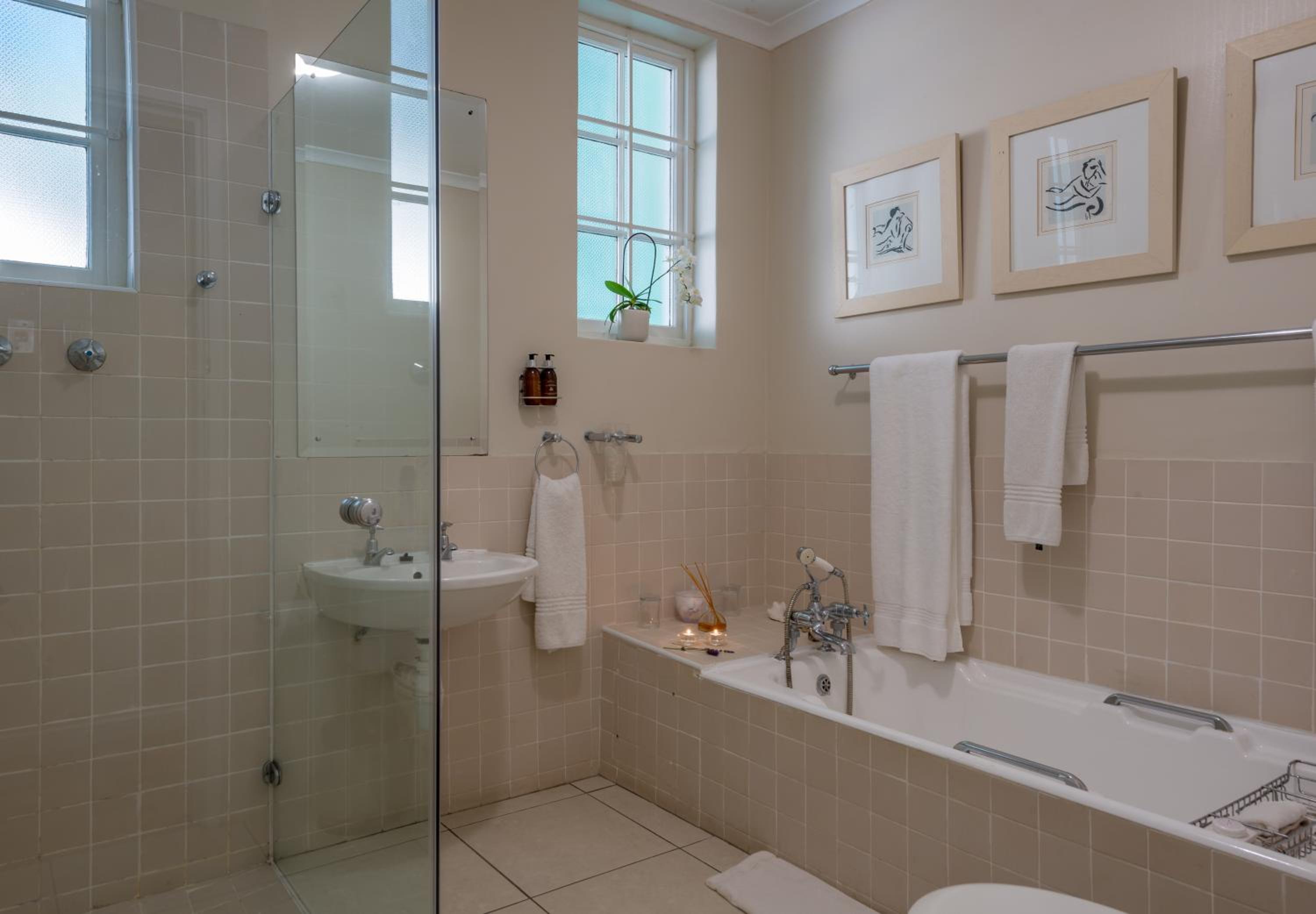 Luxury Room with Ocean View photo 3