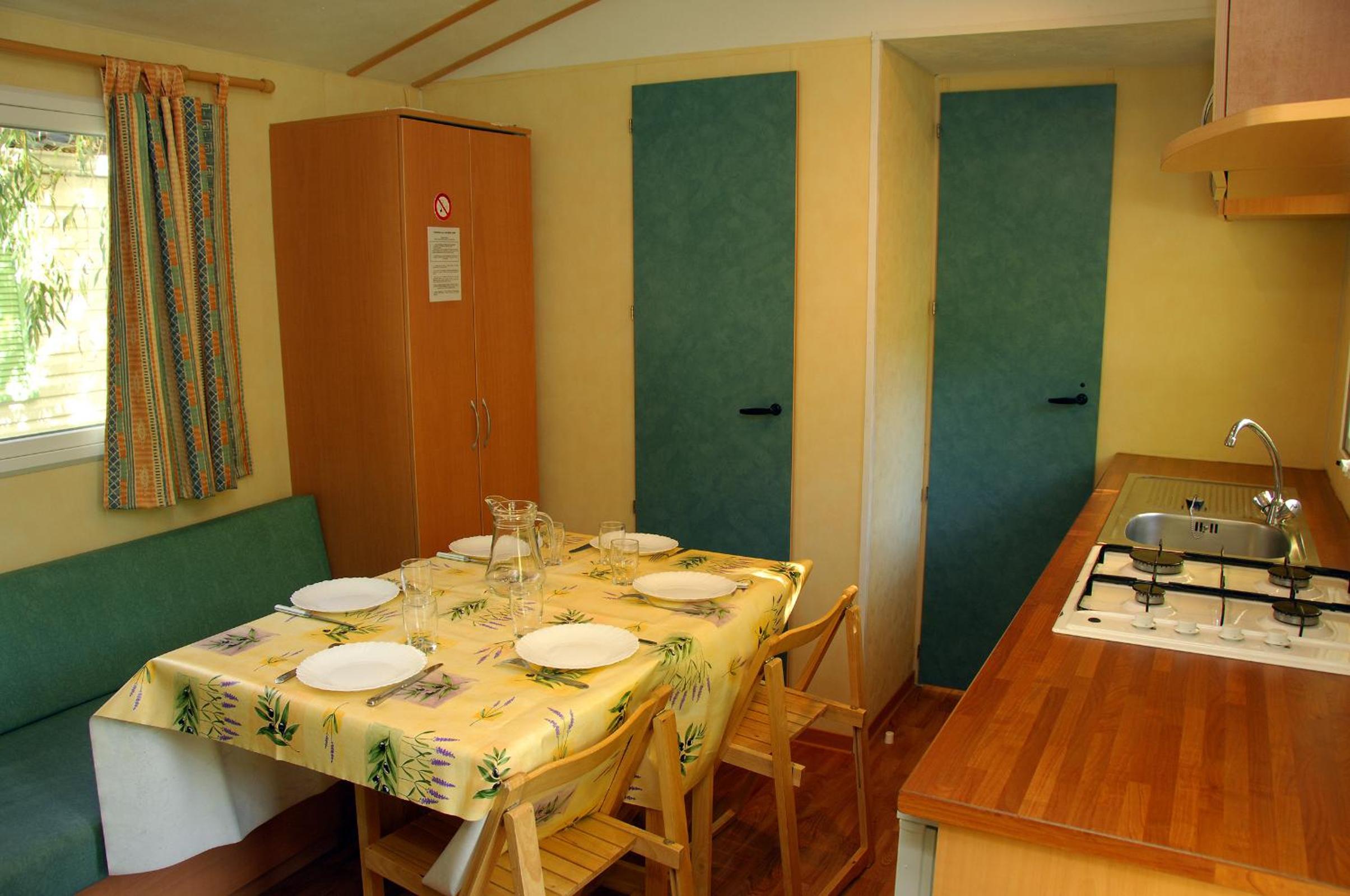 Large Mobile Home (4 Adults) - Photo 5