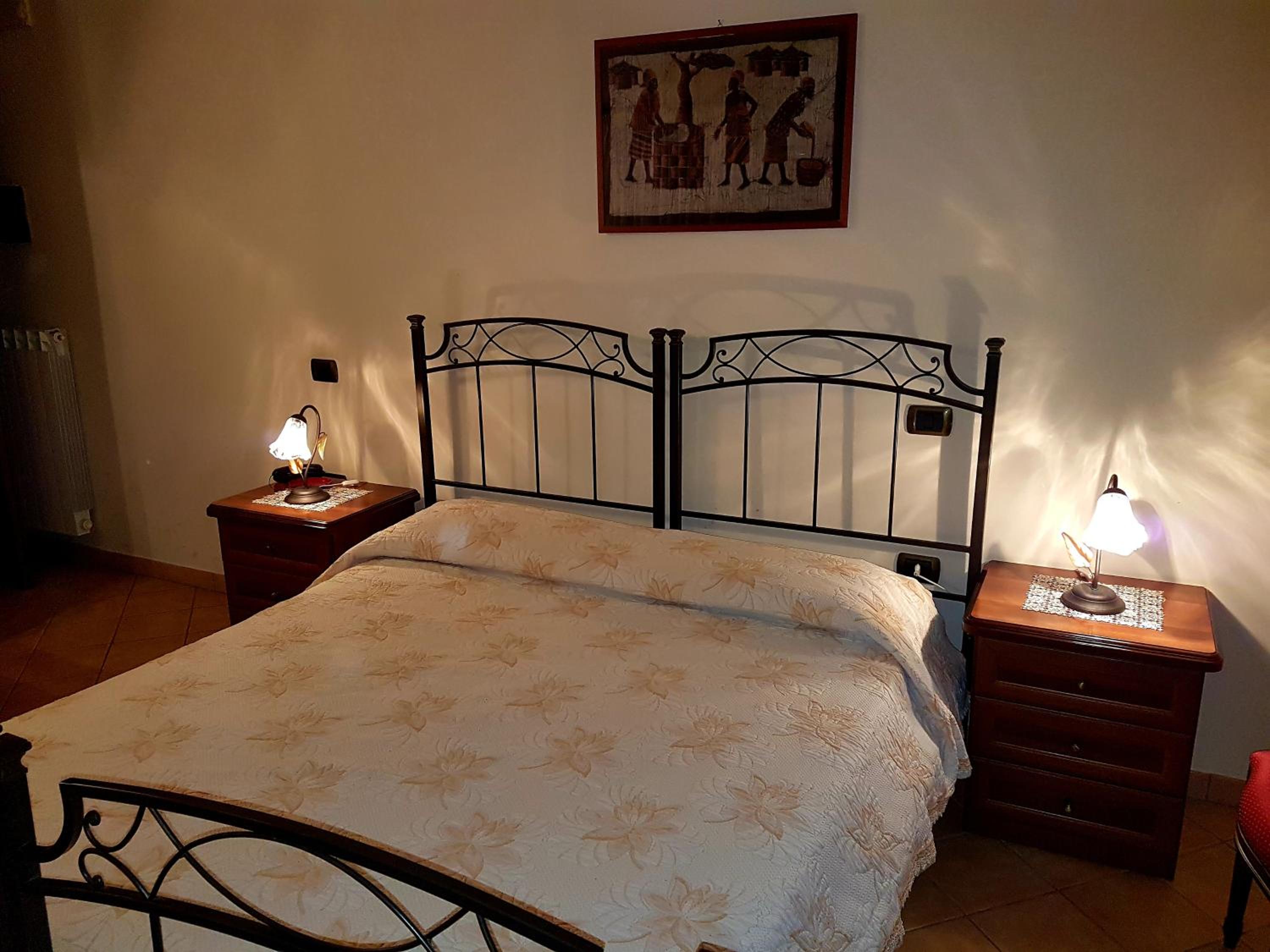 Double or Twin Room - Photo 1