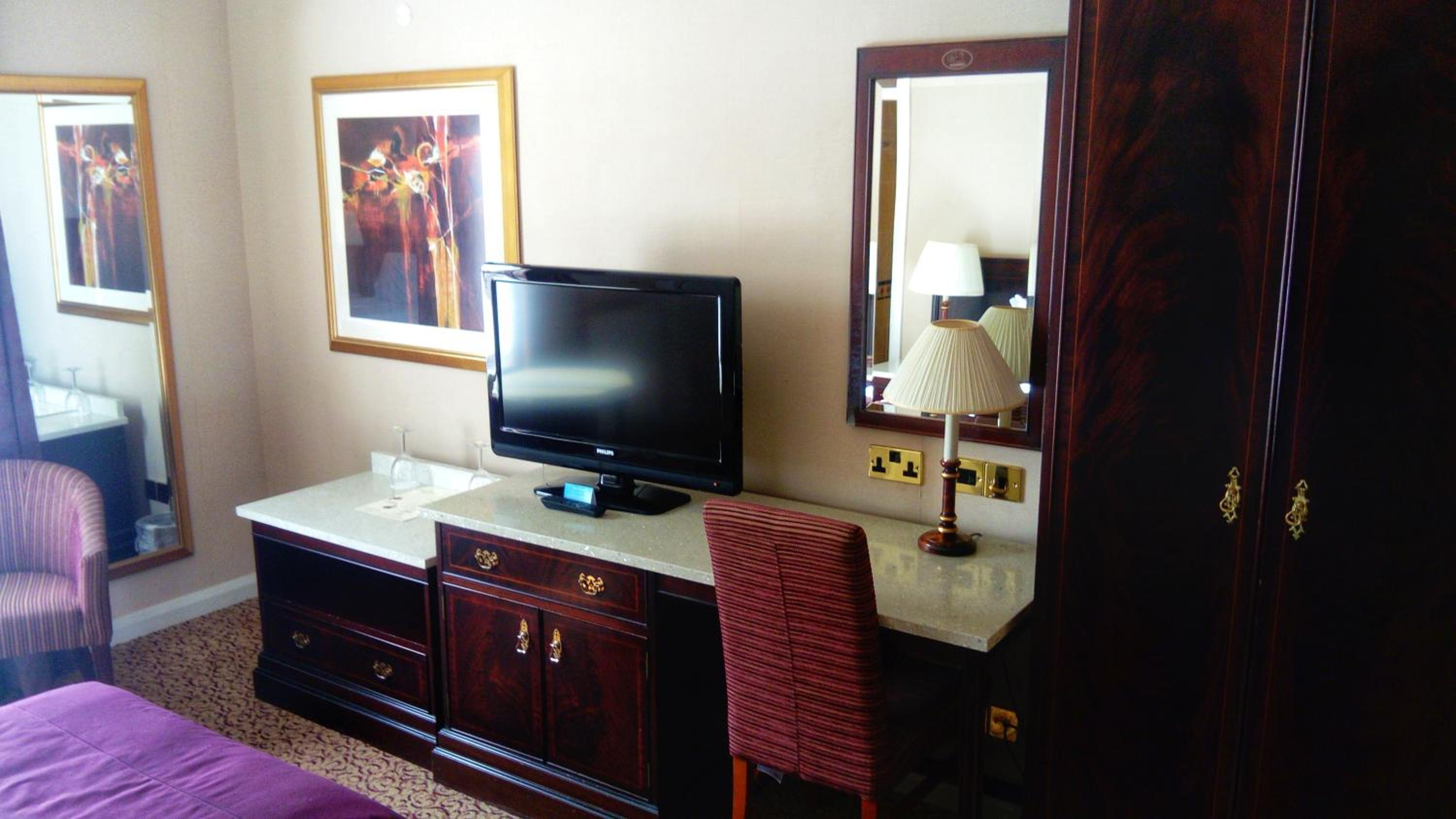 Standard Twin Room - Photo 4