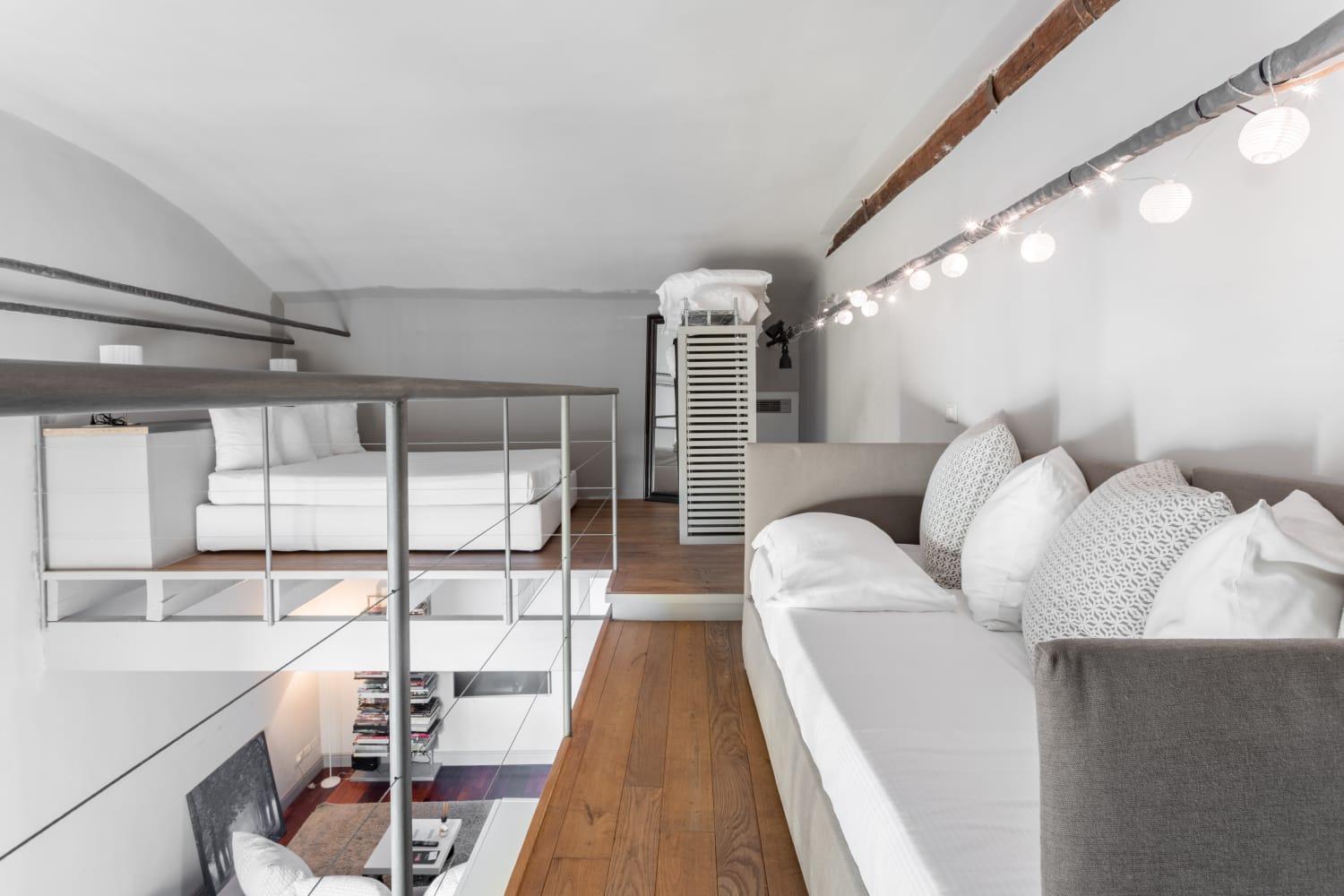 Studio - Split Level (5 Adults) photo 1