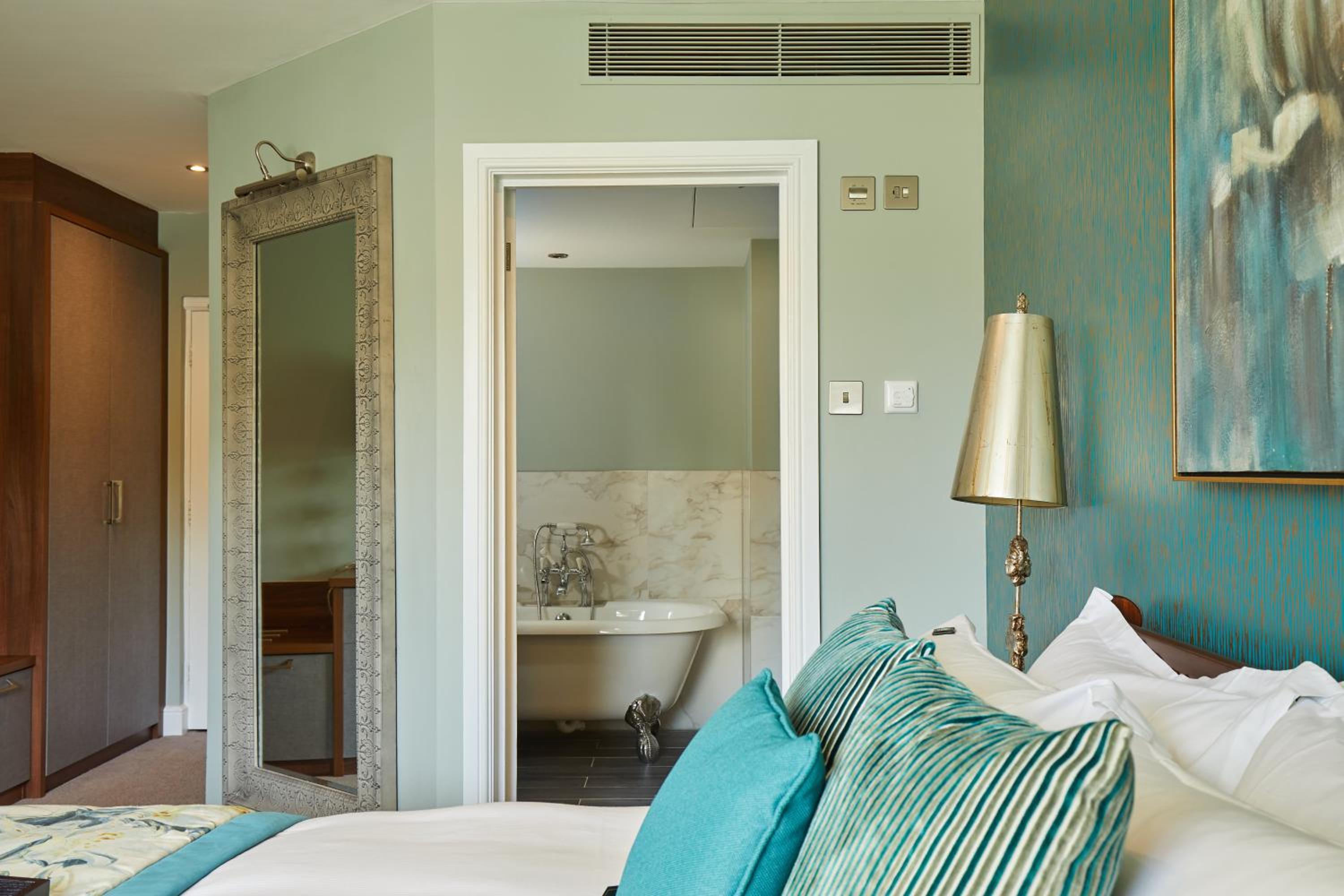 Deluxe Double Room photo 3