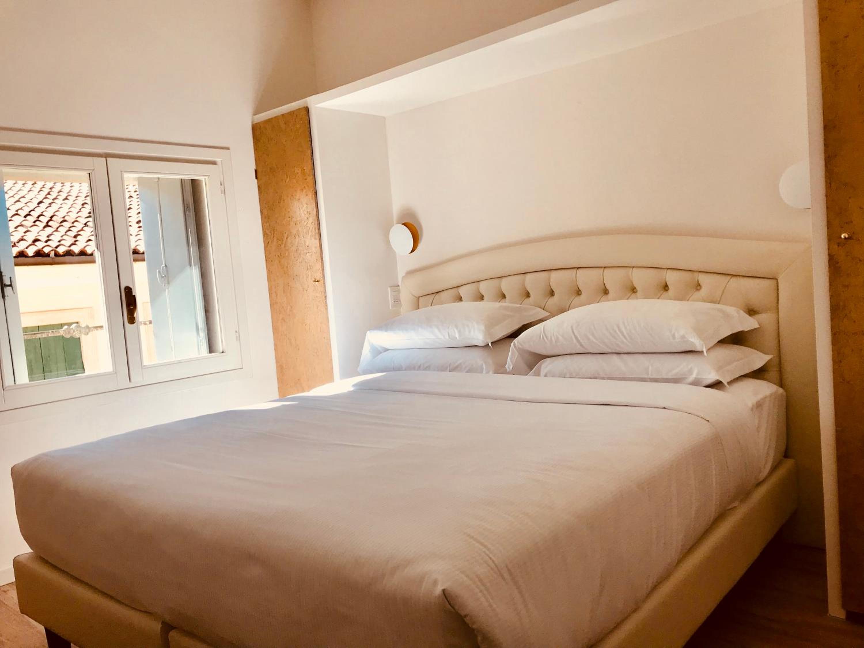 Superior Double Room - Photo 6