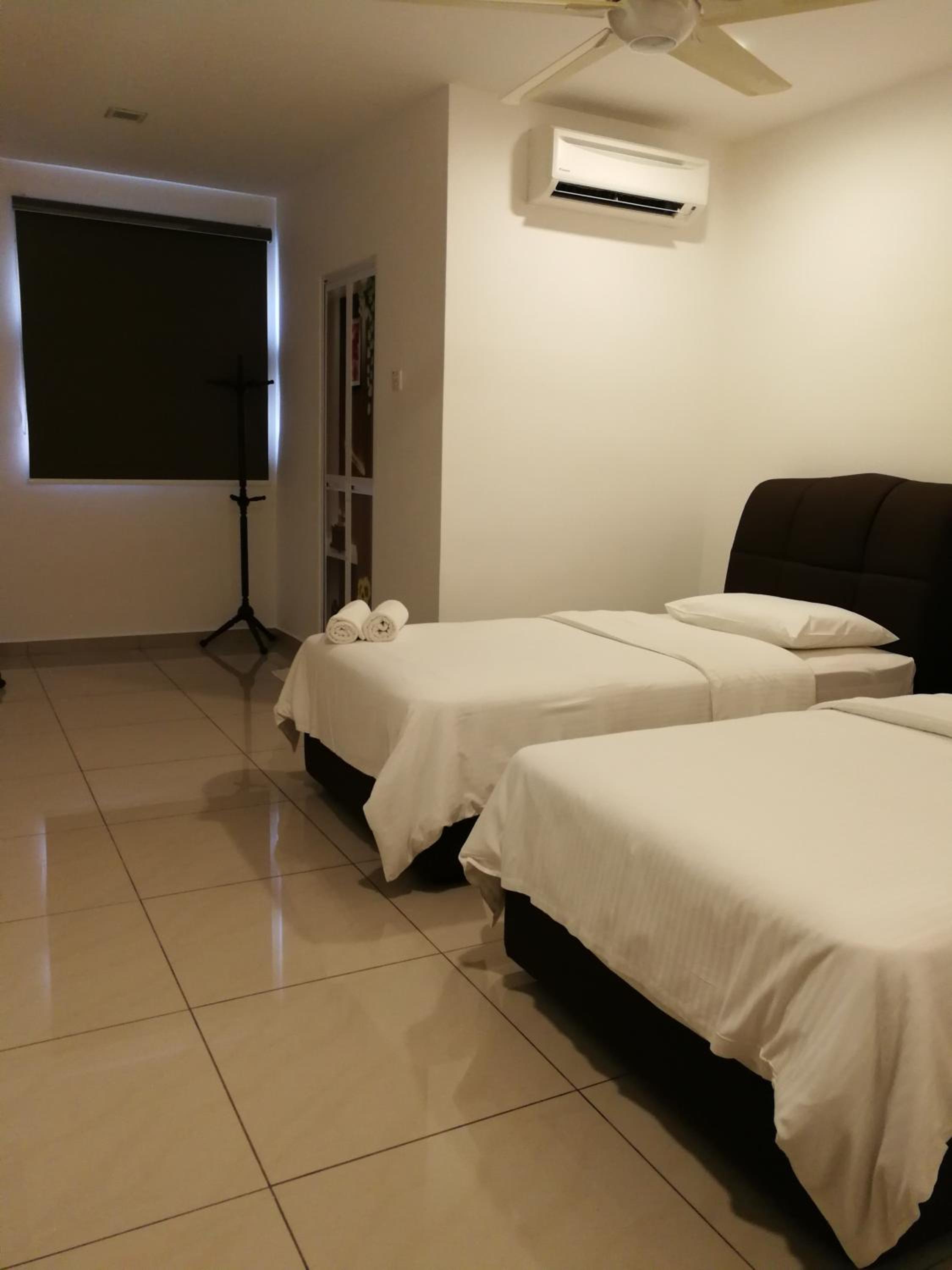Double or Twin Room with Bathroom photo 1