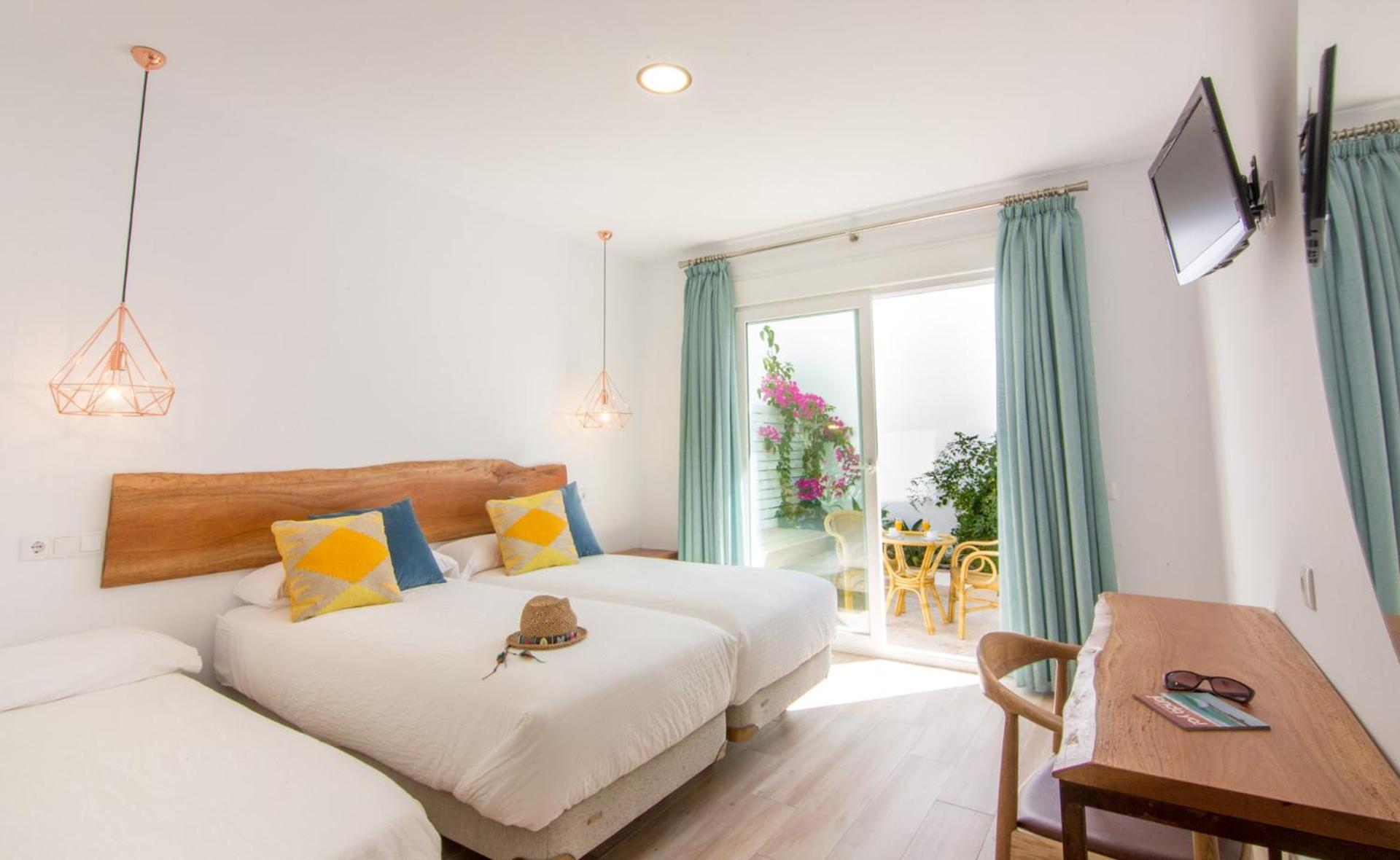 Superior Triple Room photo 1