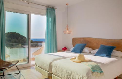 Superior Double Room with Balcony and Sea View photo 1