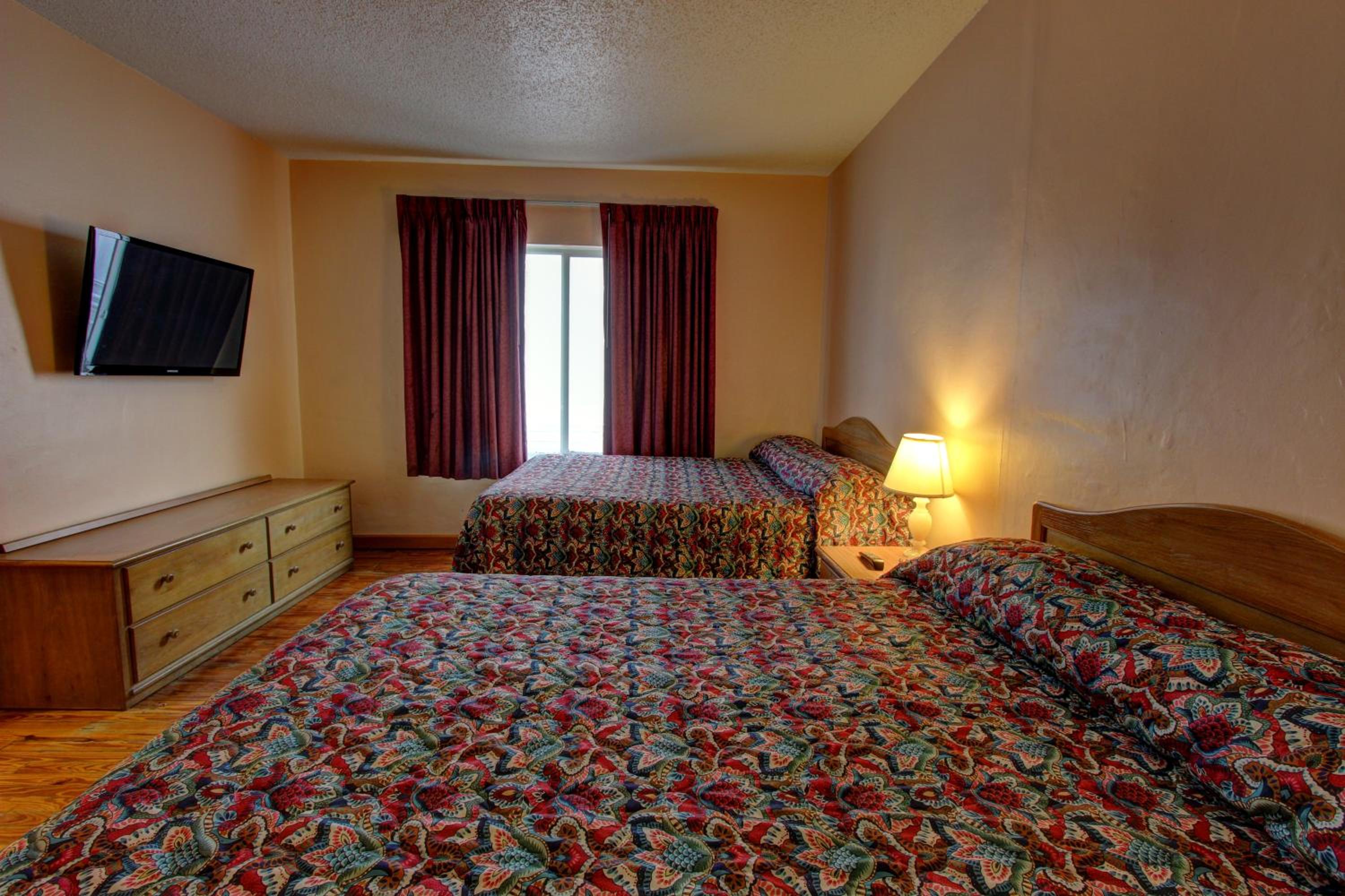 Standard Double Room - Photo 2