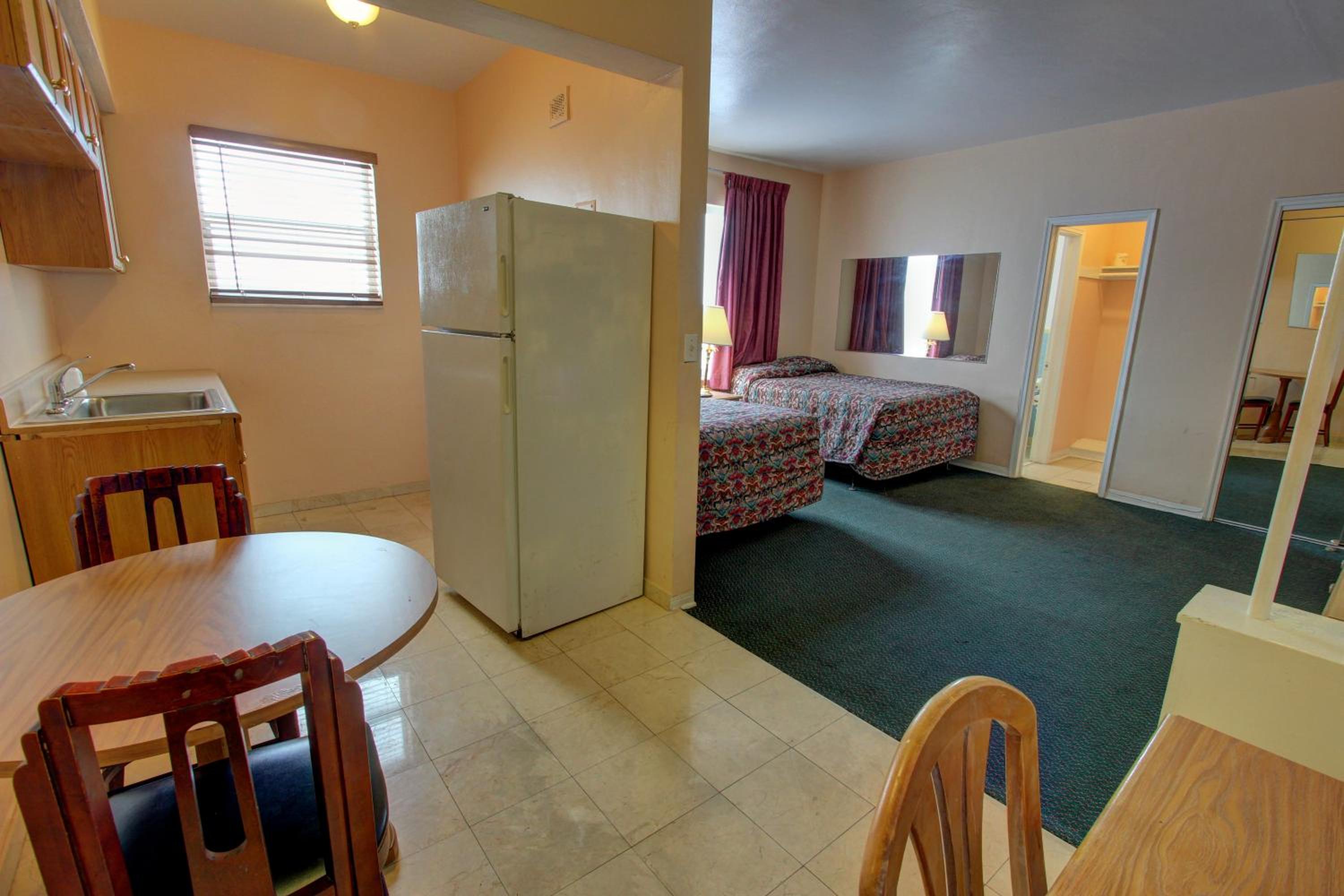 Double Suite - Photo 1
