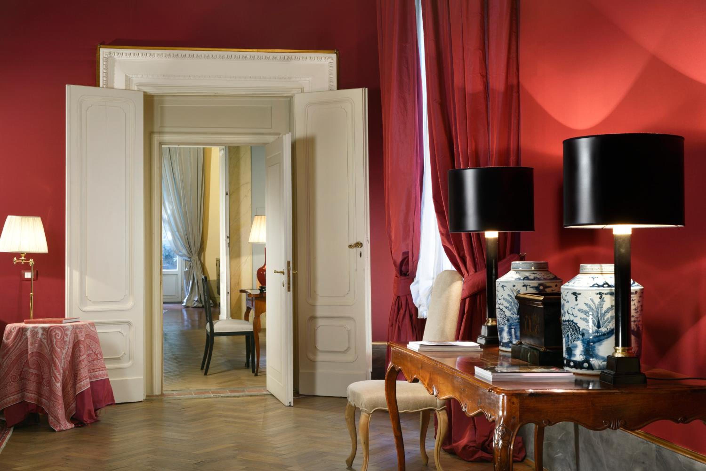 Suite King photo 3