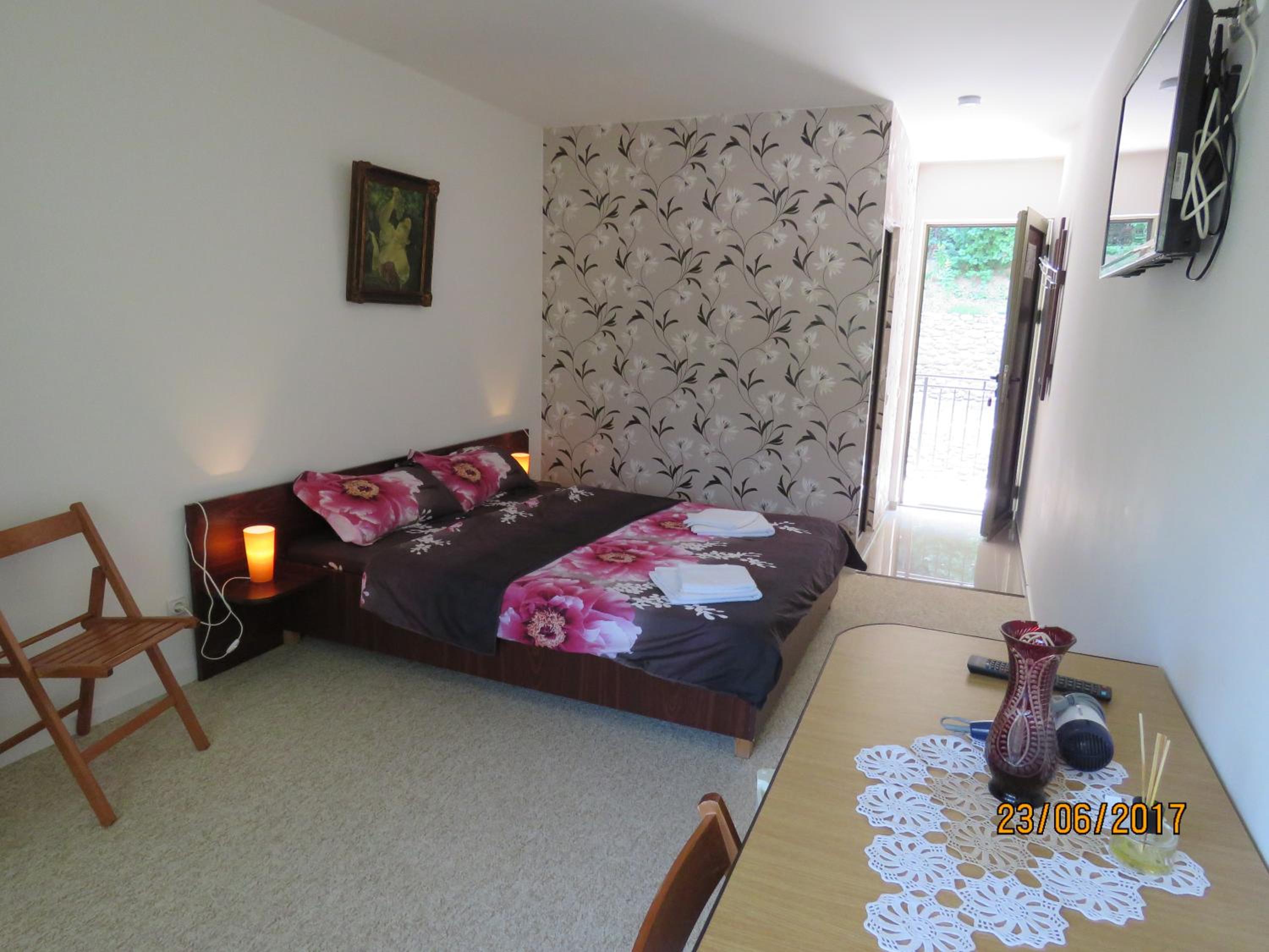 Standard Double Room - Photo 4