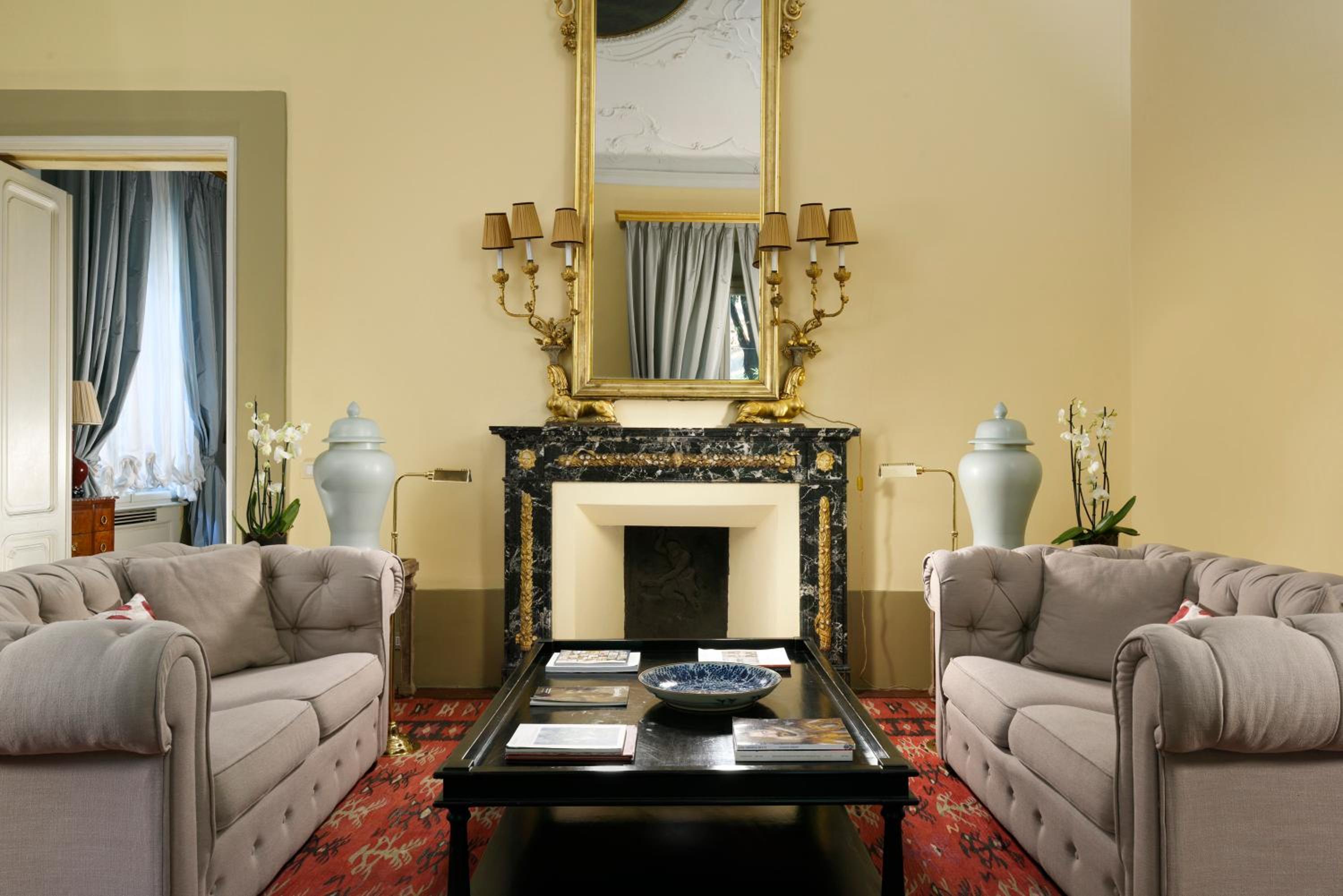Suite with Garden View photo 3