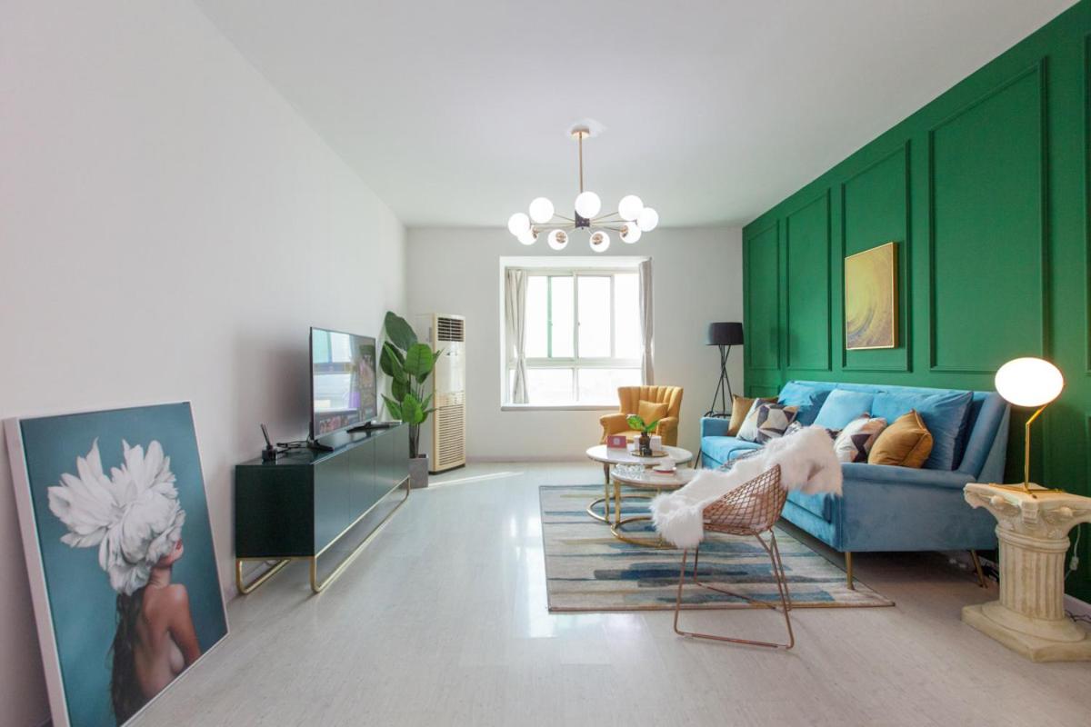 Apartment with Balcony photo 1
