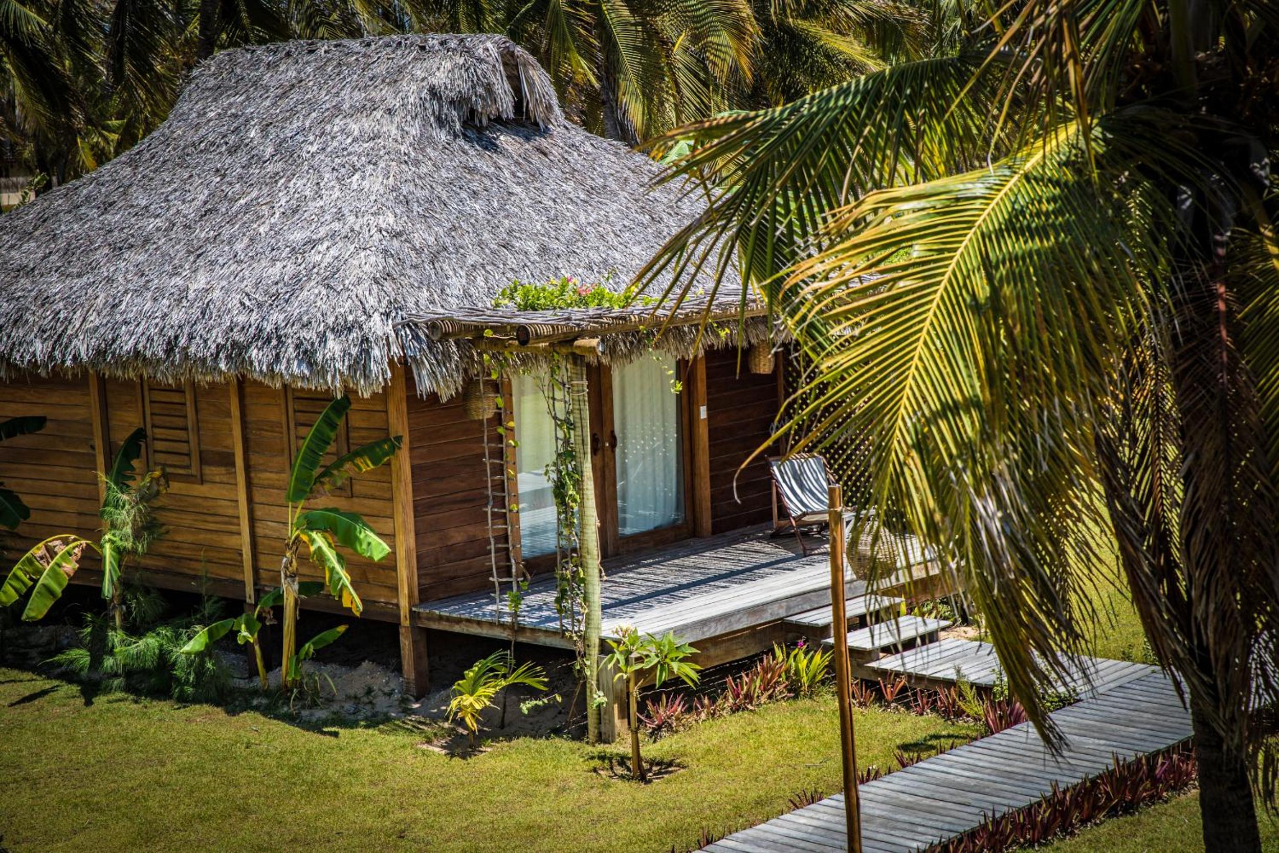 Deluxe Bungalow with Garden View photo 3