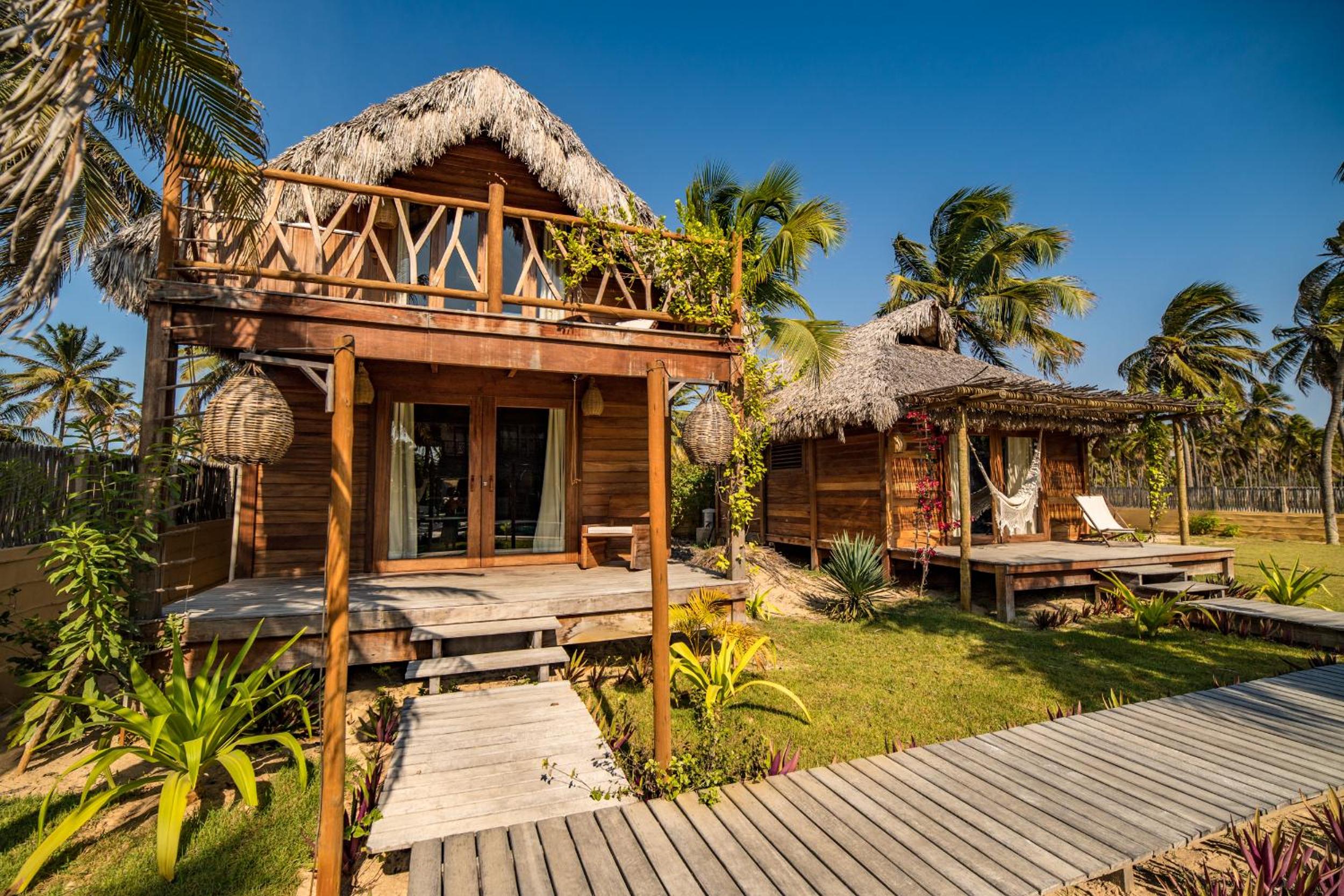 Deluxe Bungalow with Garden View - Photo 9