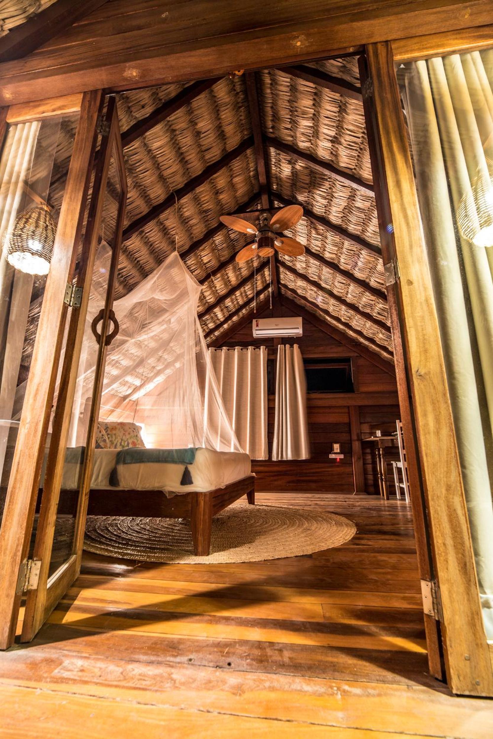 Deluxe Bungalow with Garden View - Photo 14