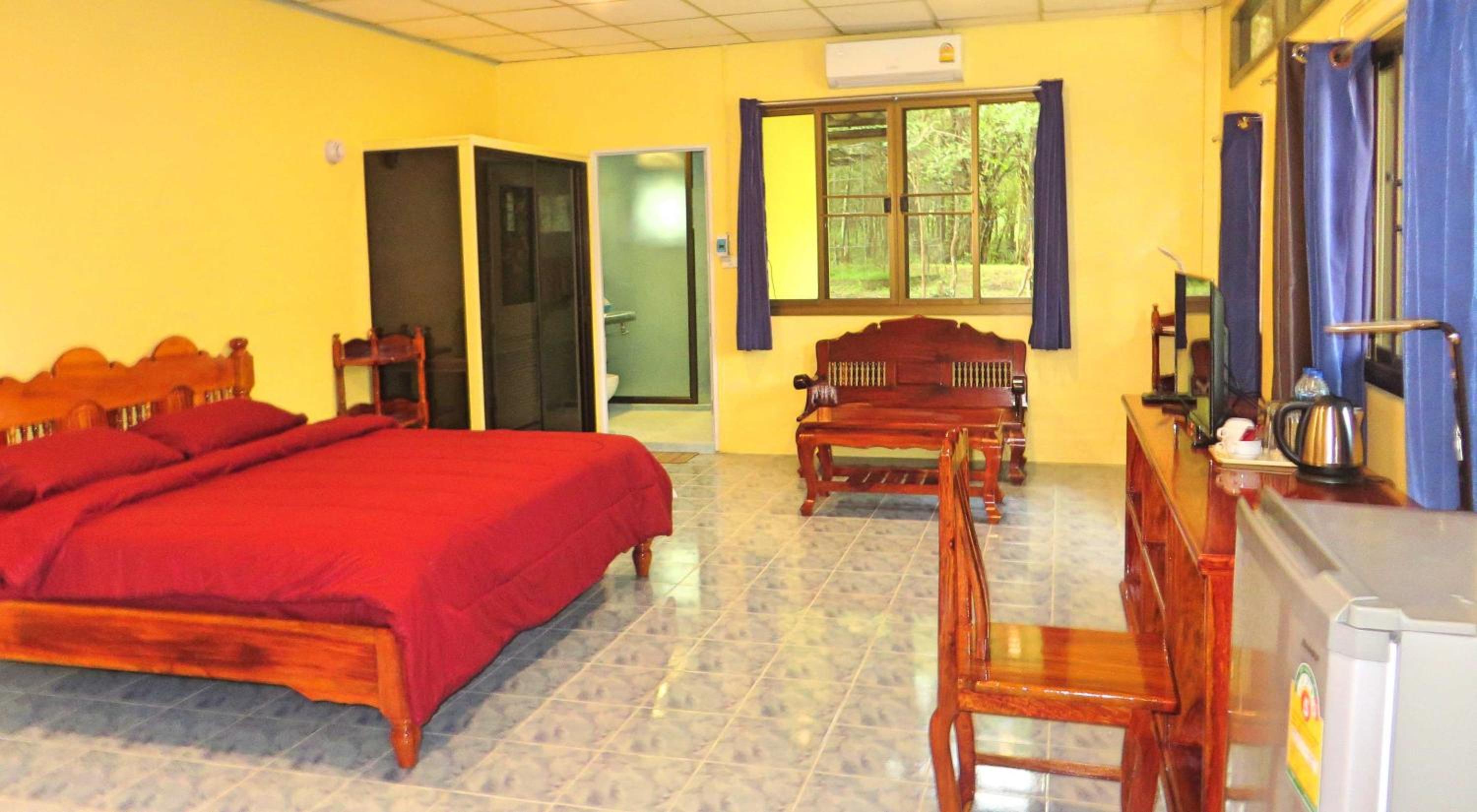 Family Room - Photo 1