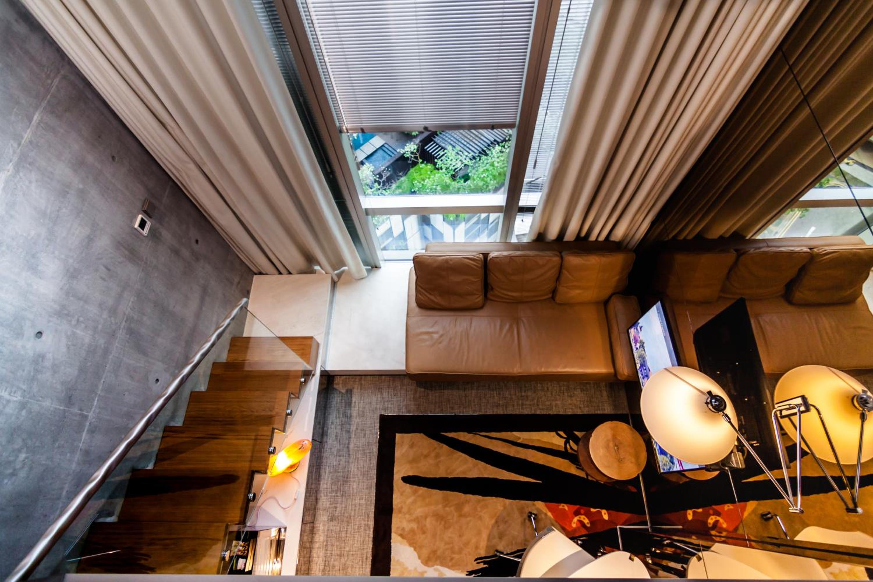  Loft Premier photo 2