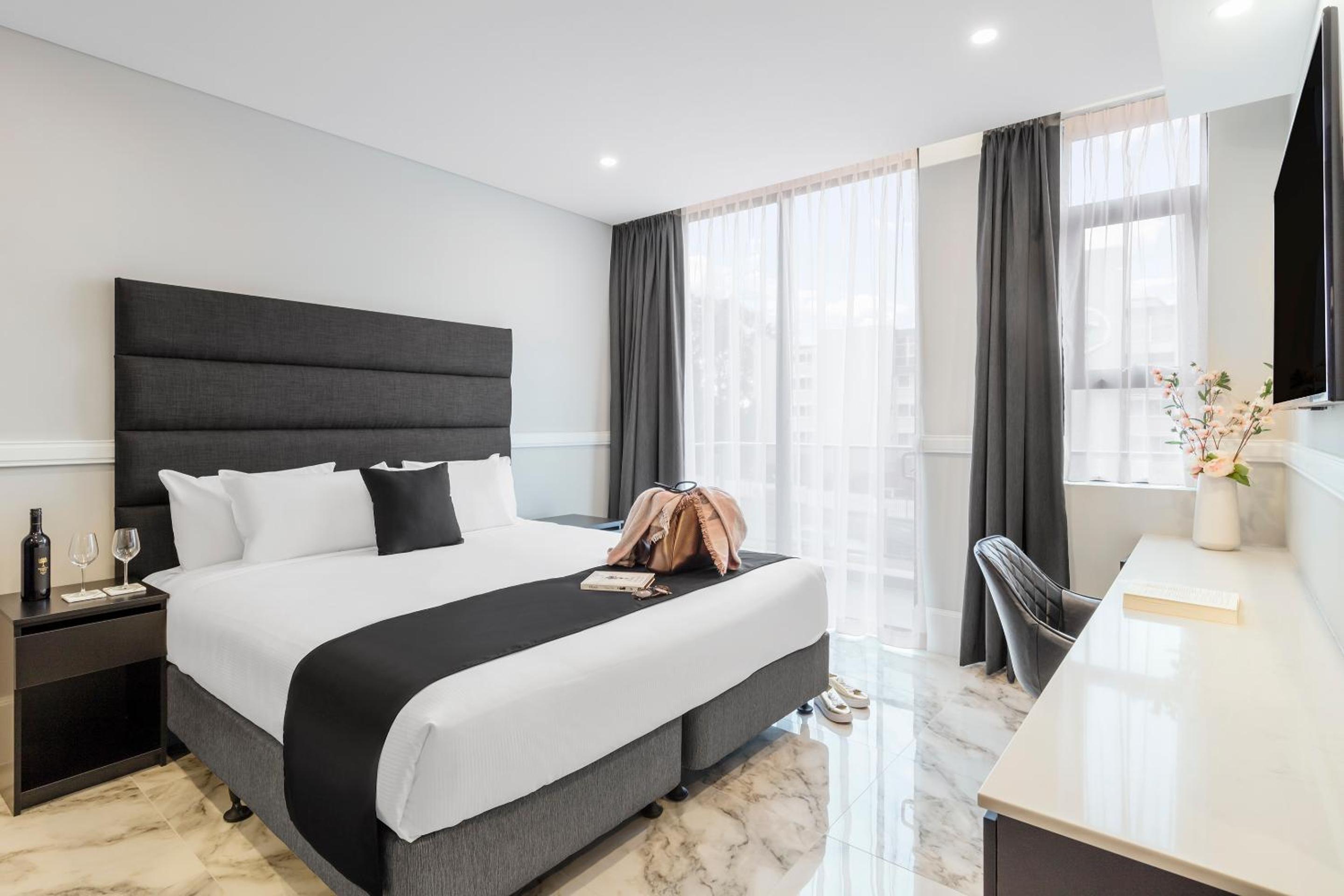 King Suite with Outdoor Patio