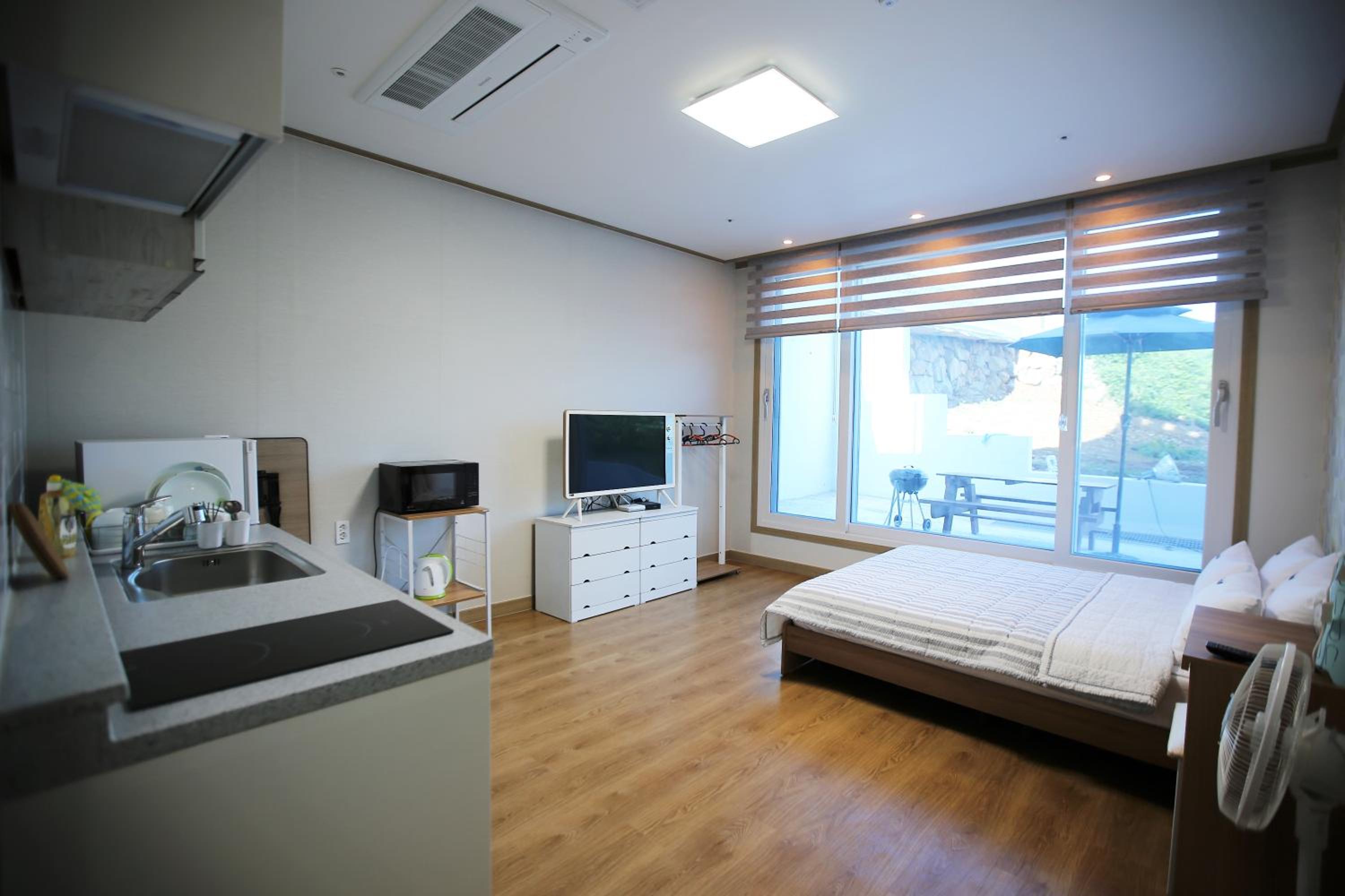 Double Room photo 3