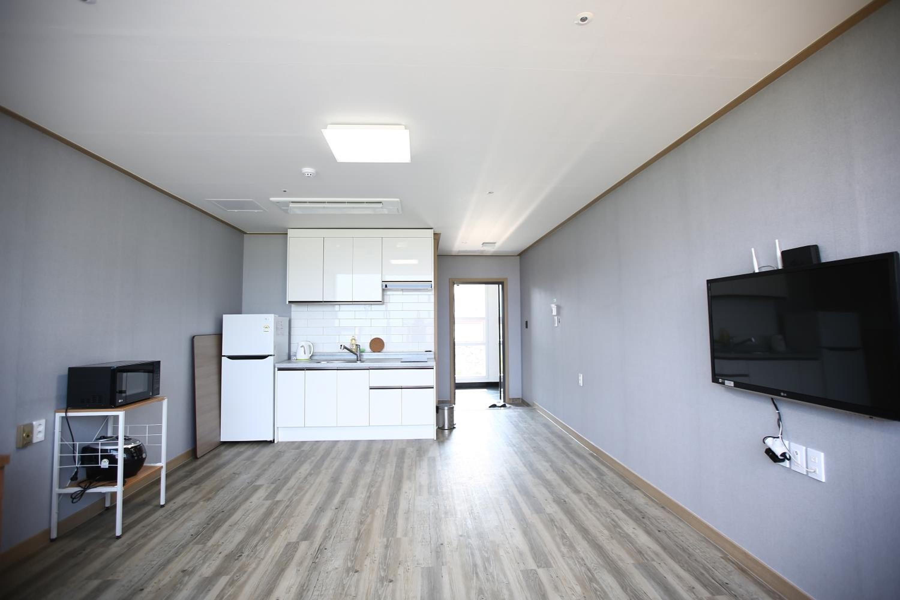 Deluxe Family Room photo 2