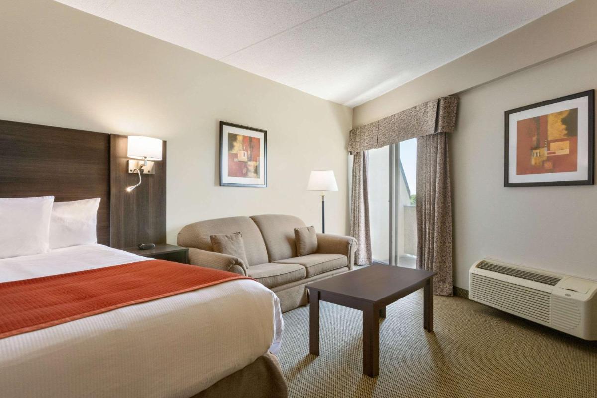 King Room, Non-Smoking photo 1