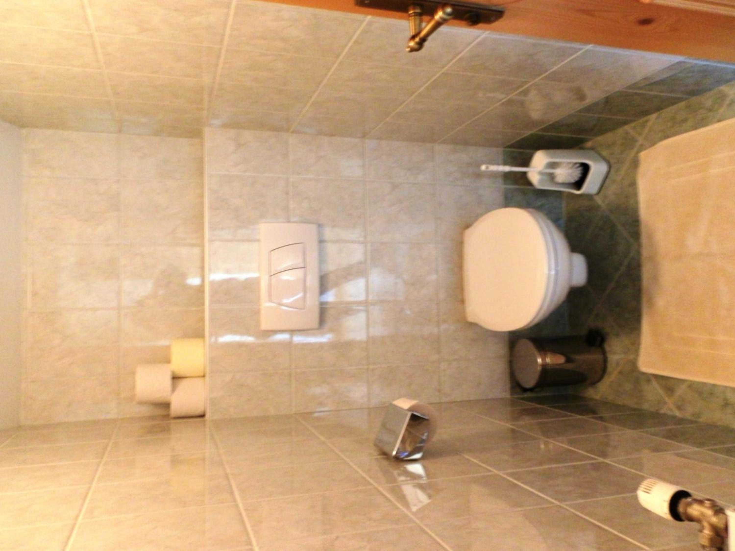 Two-Bedroom Apartment with Mountain View - Photo 19