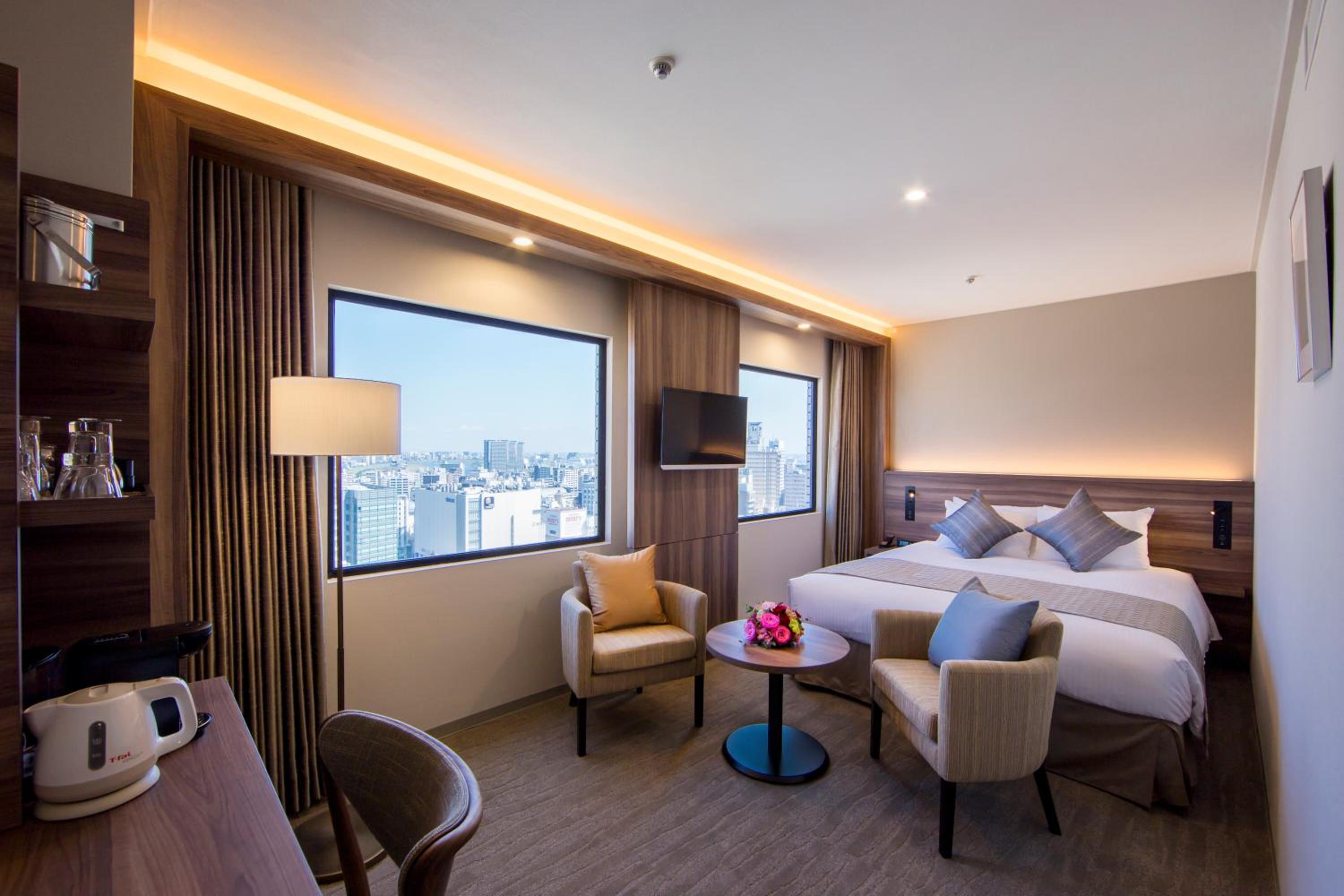 Deluxe Queen Room - Non-Smoking - Photo 1