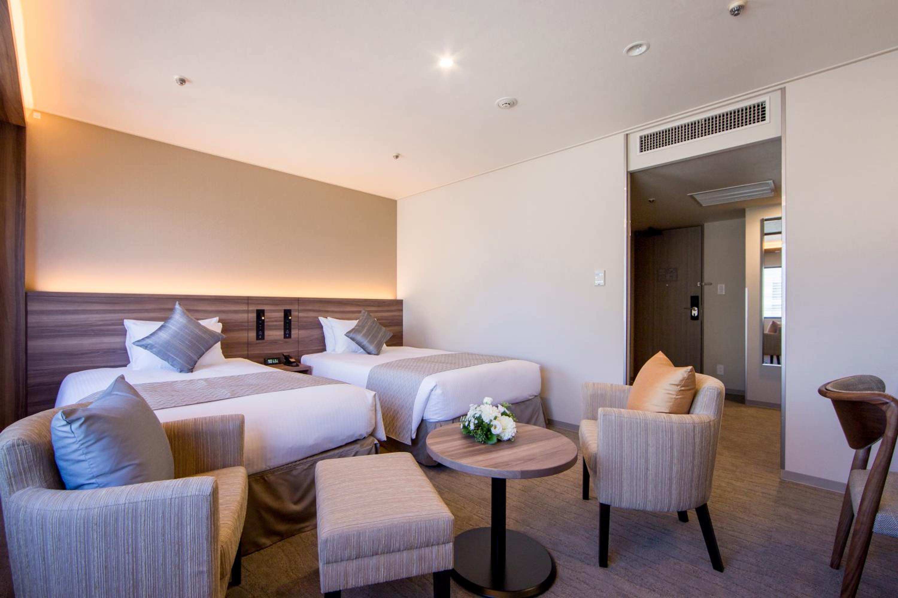 Deluxe Twin Room - Non-Smoking - Photo 6