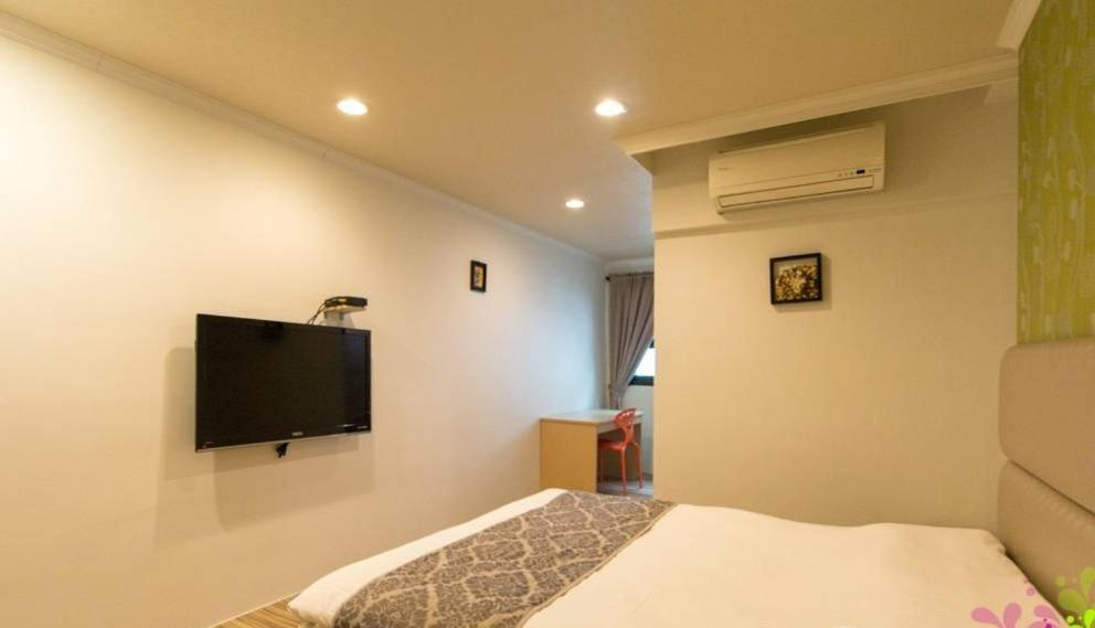 Standard Double Room photo 3