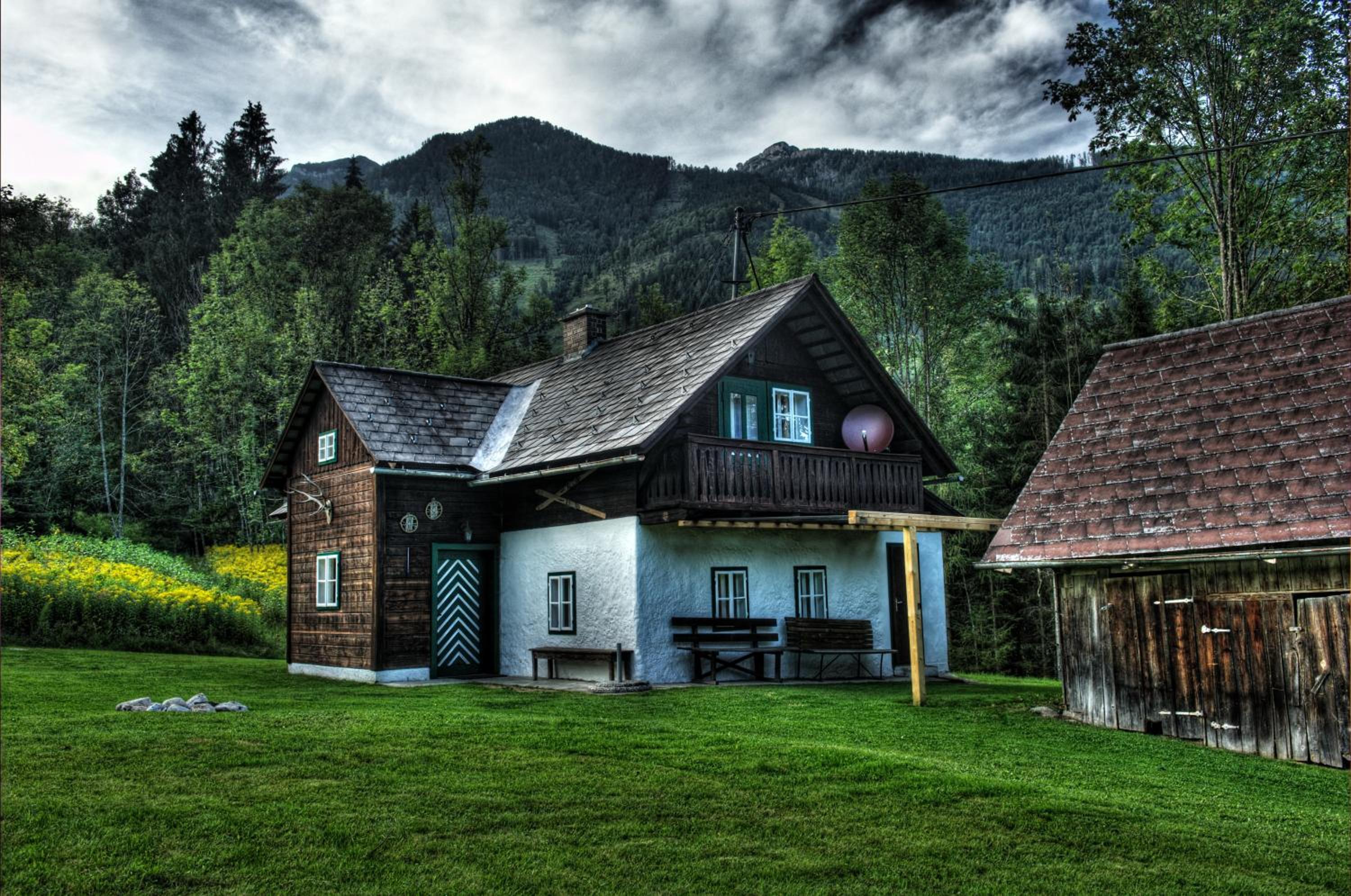Three-Bedroom Chalet photo 2