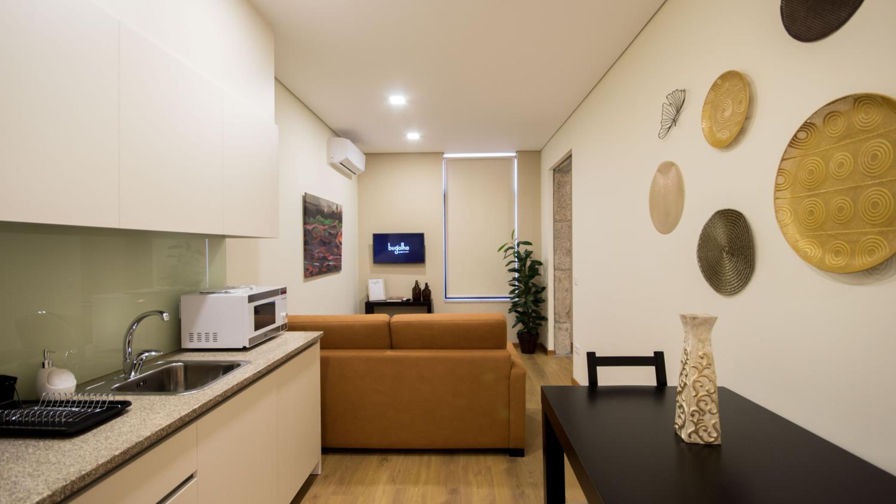 Apartment - Photo 3