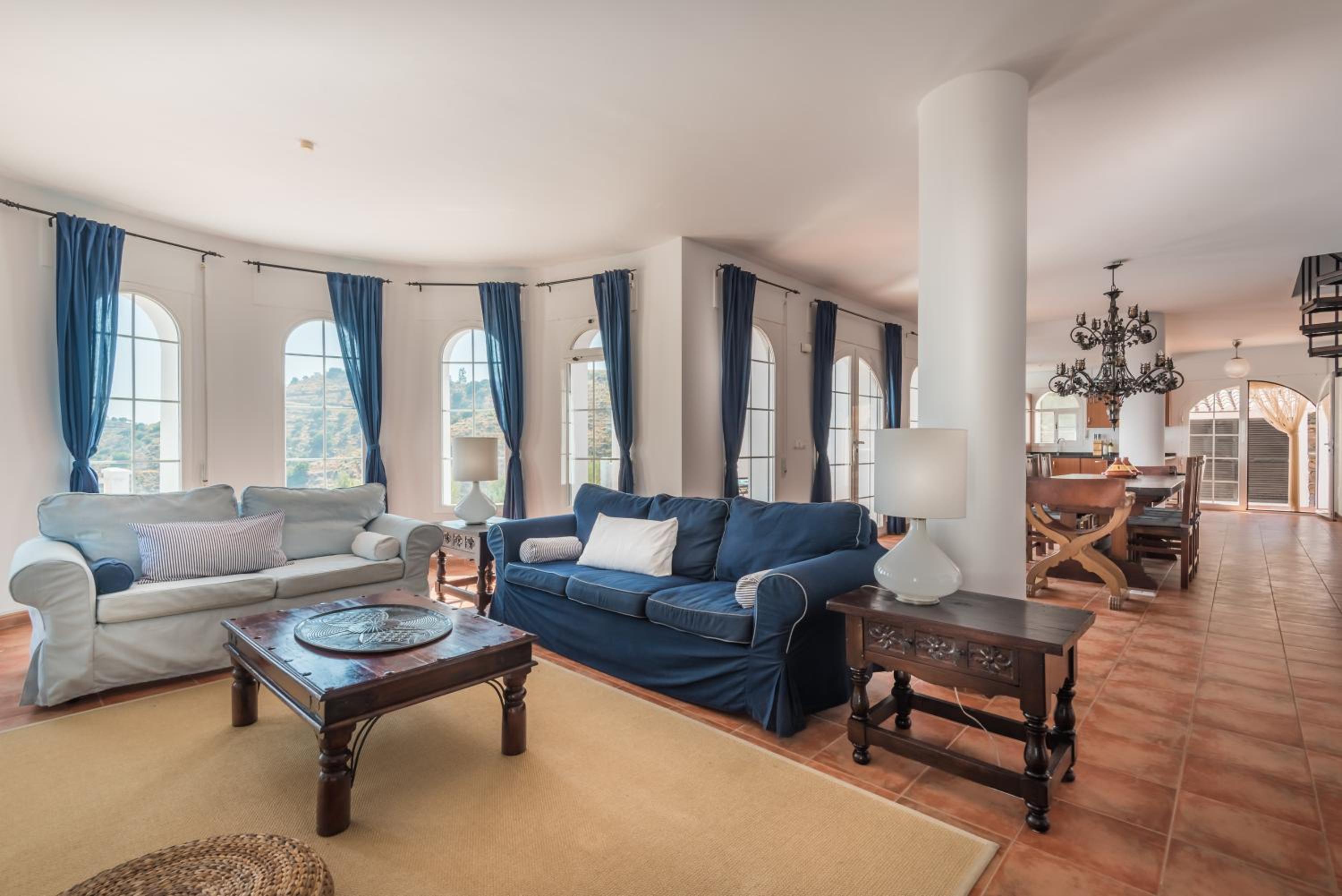Villa con Vista al Mar