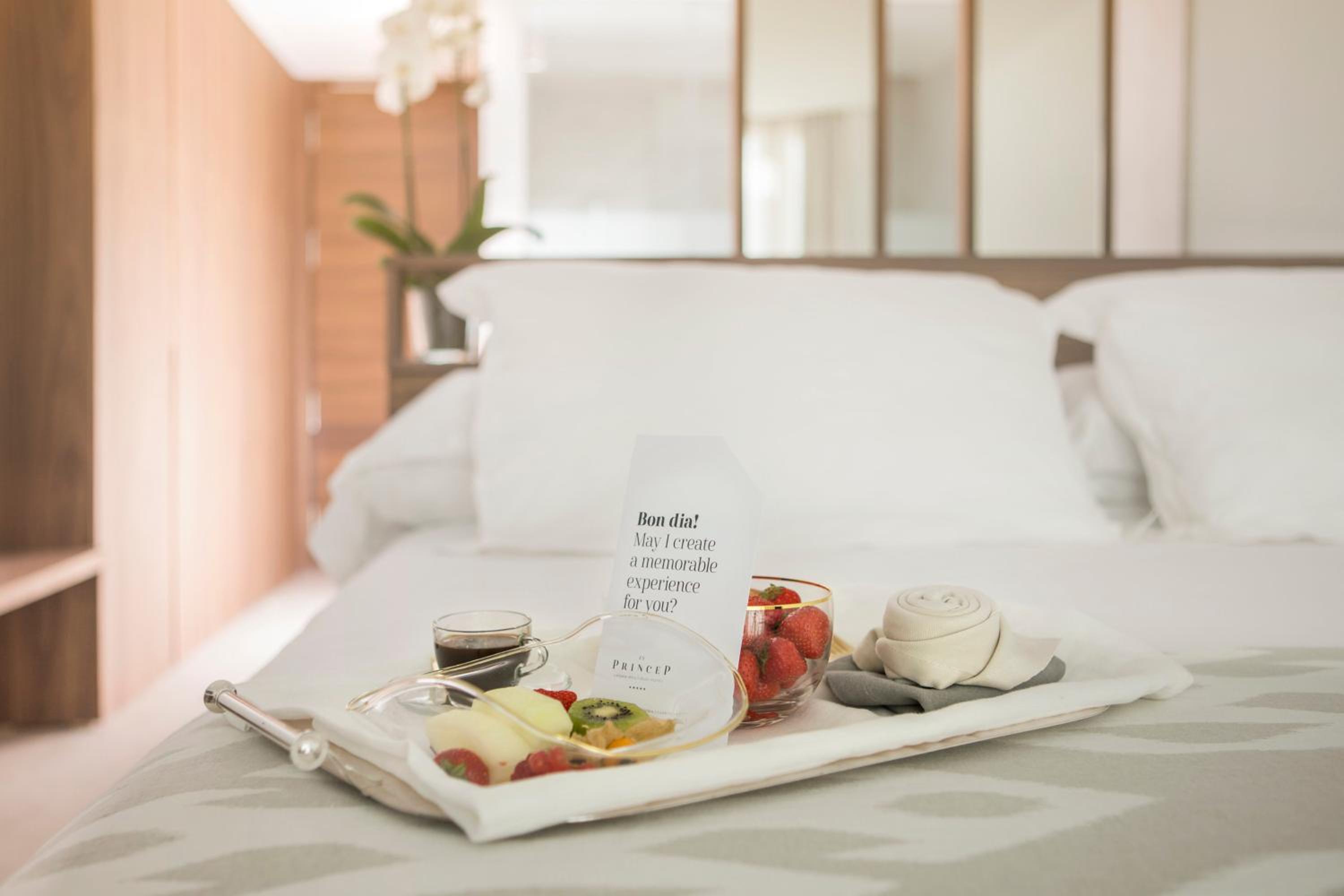 Premium Double Room with Sea View and Spa Access