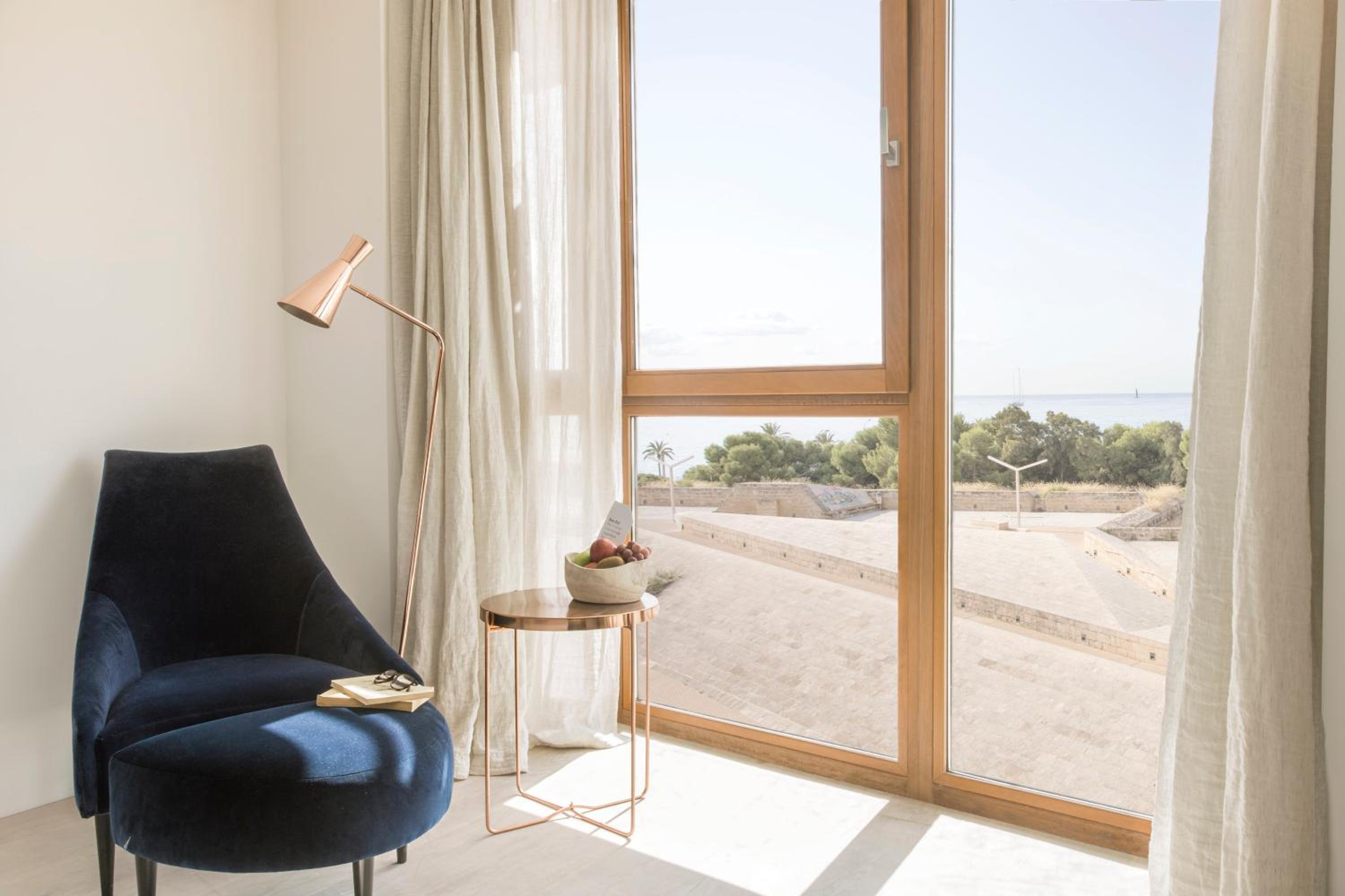 Deluxe Double Room with Partial Sea View and Spa Access