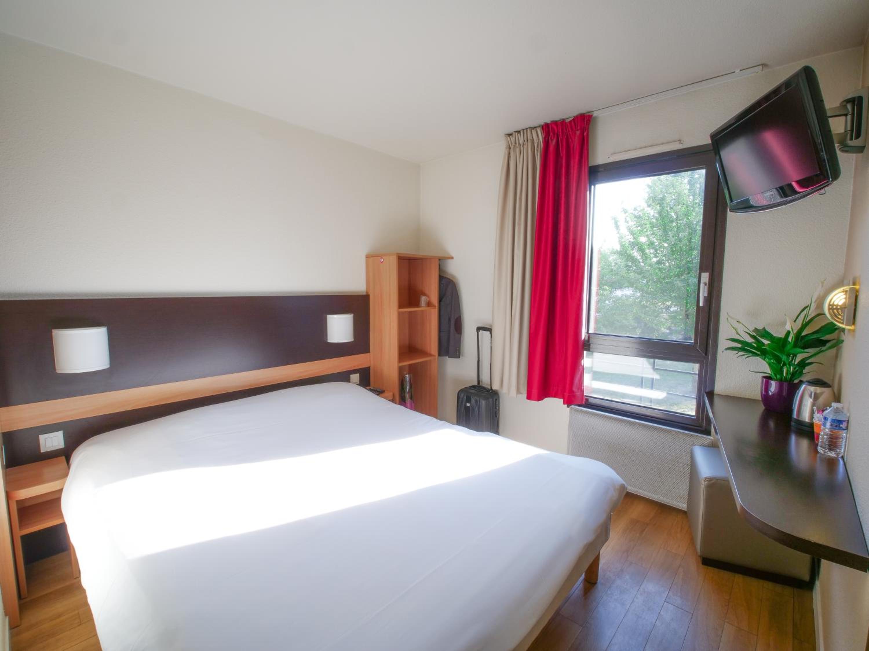 Double or Twin Room photo 2