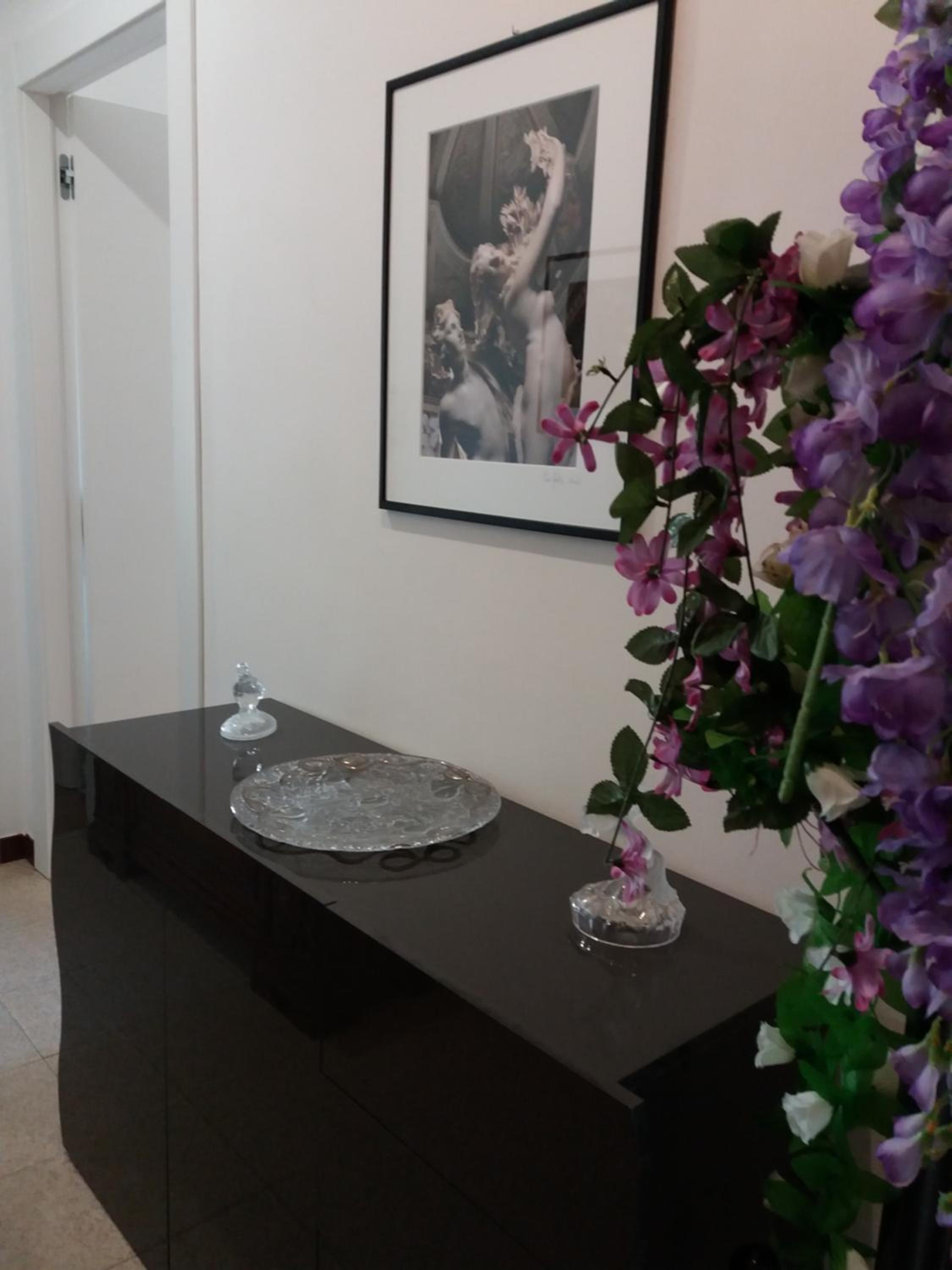 Double Room with Private External Bathroom photo 2