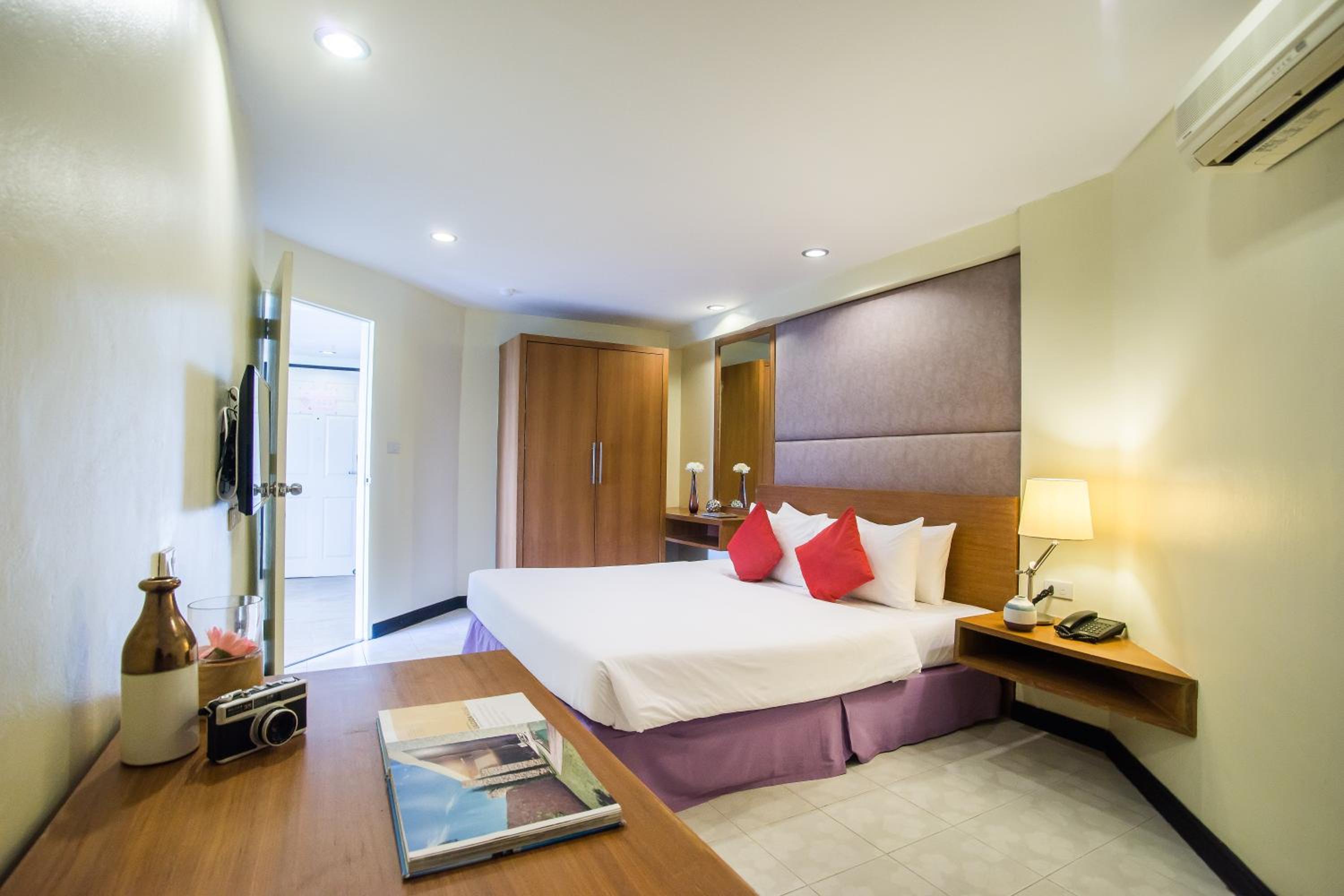 Junior Suite - Photo 12