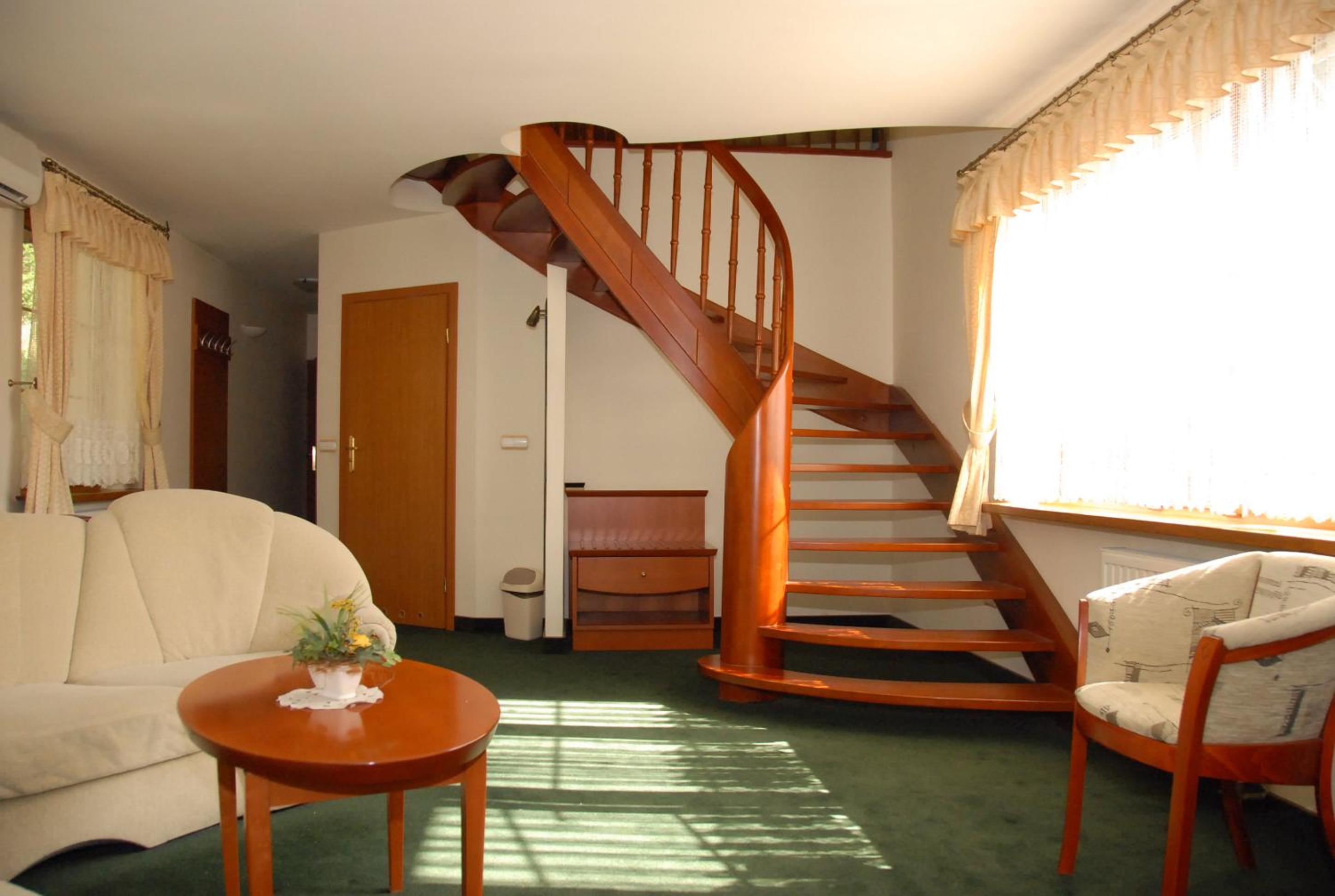 Luxury Apartment - Photo 3