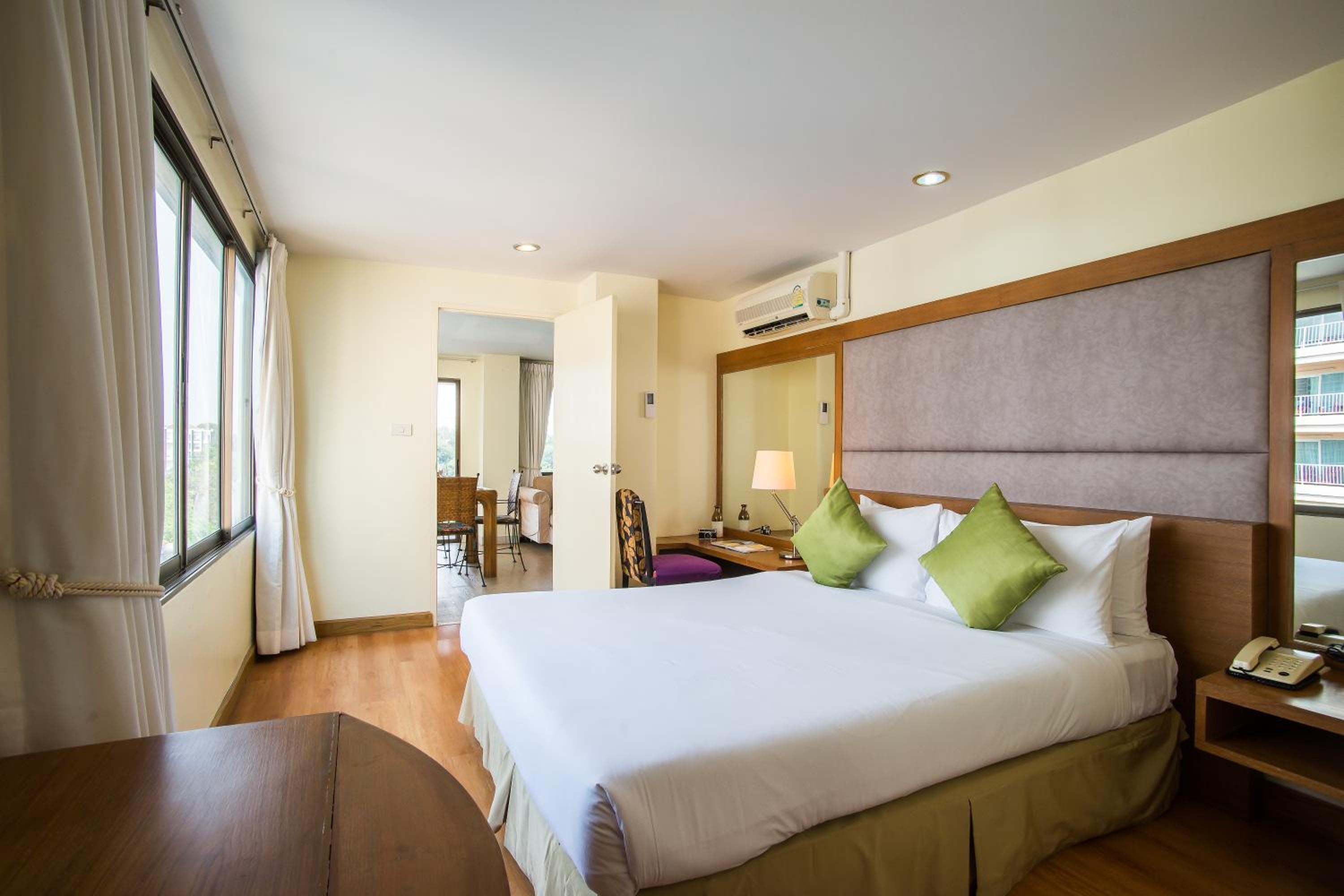 Family Suite - Photo 7