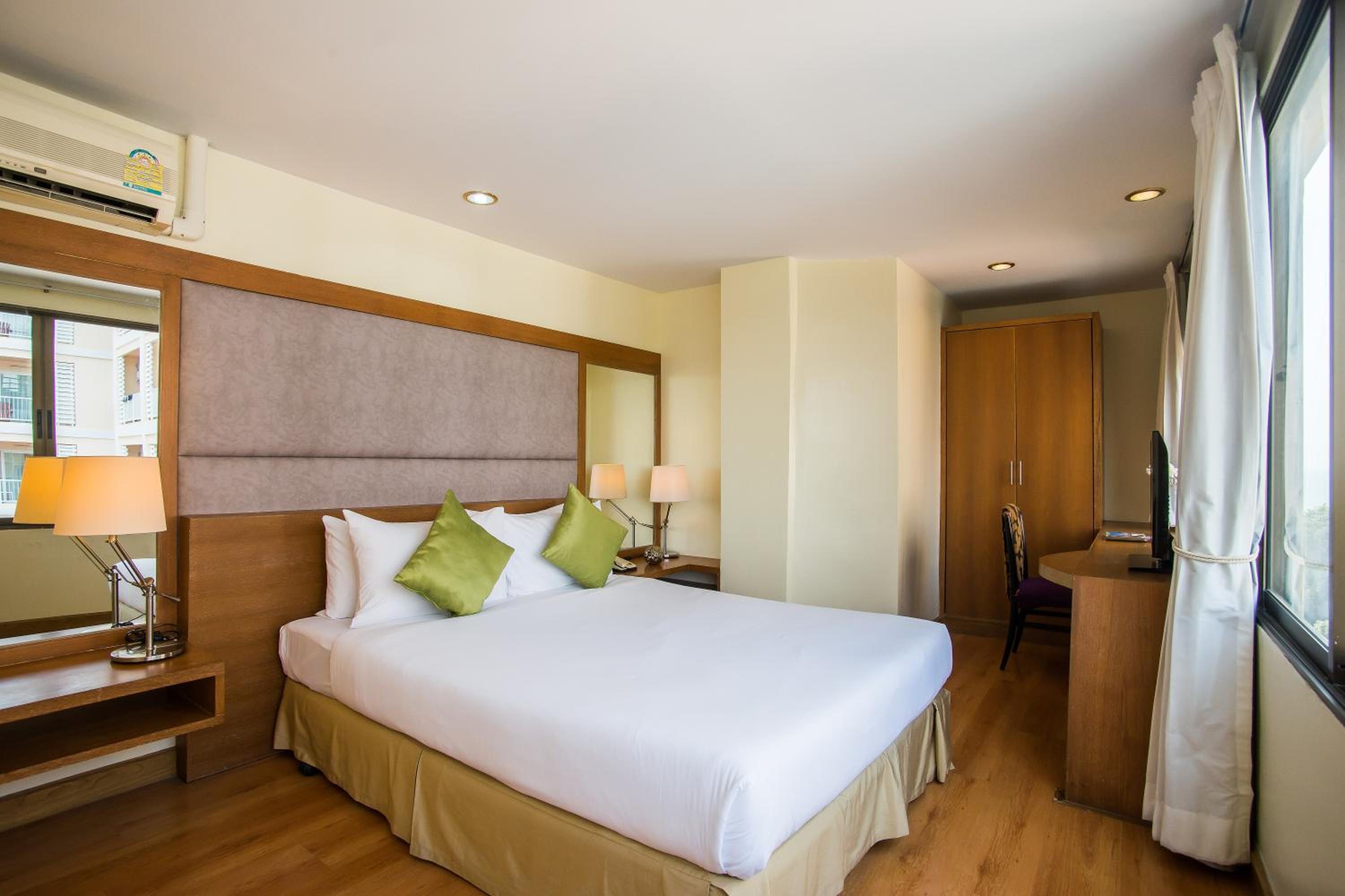 Family Suite - Photo 10