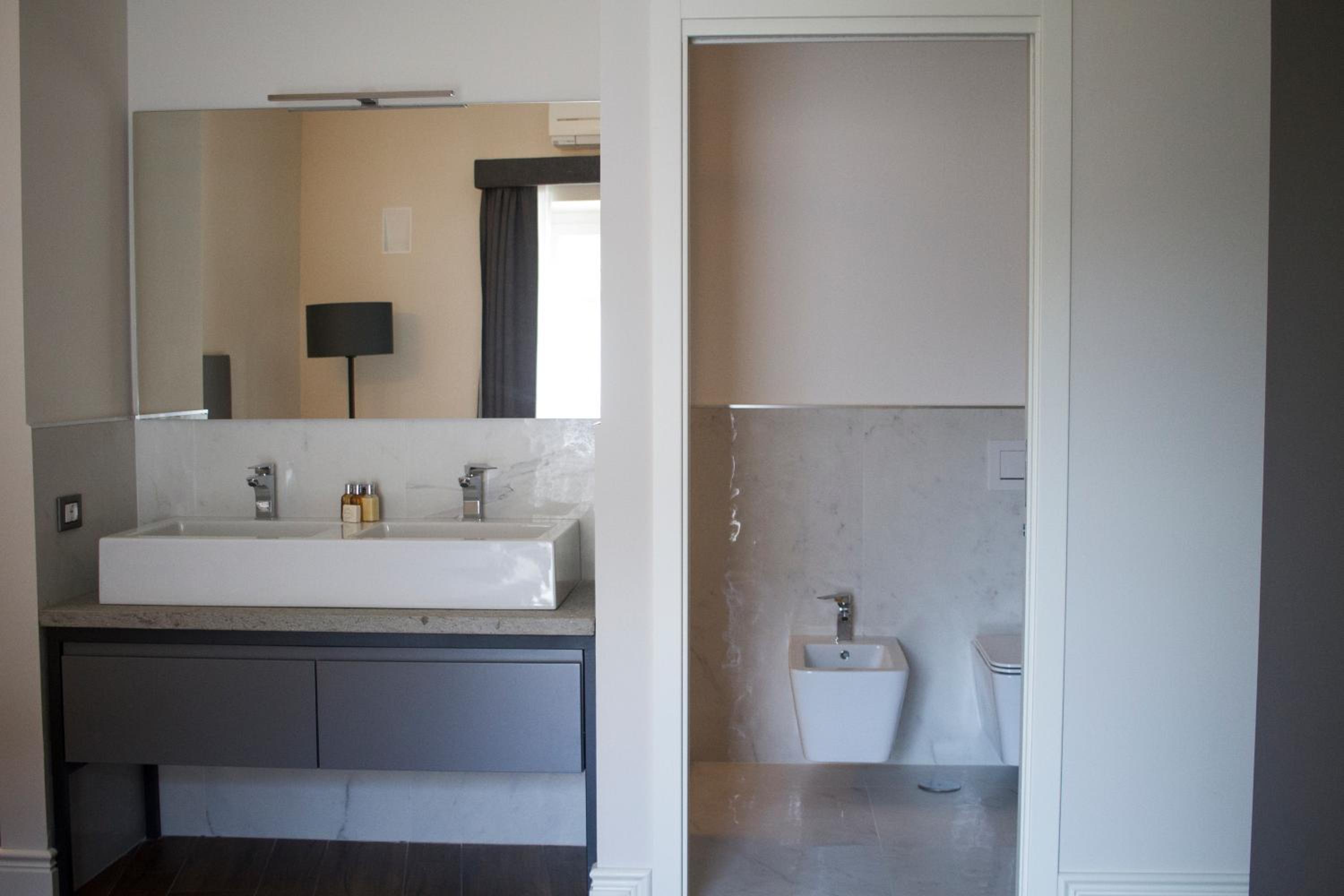 Double Room with Terrace - Photo 2