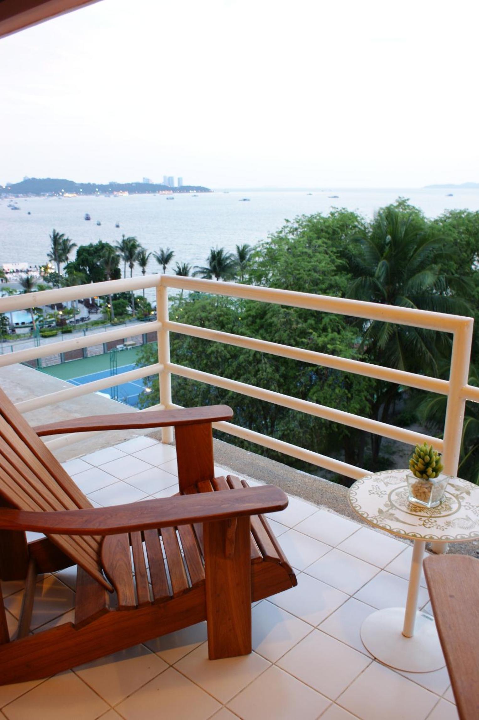 Suite with Sea View - Photo 16